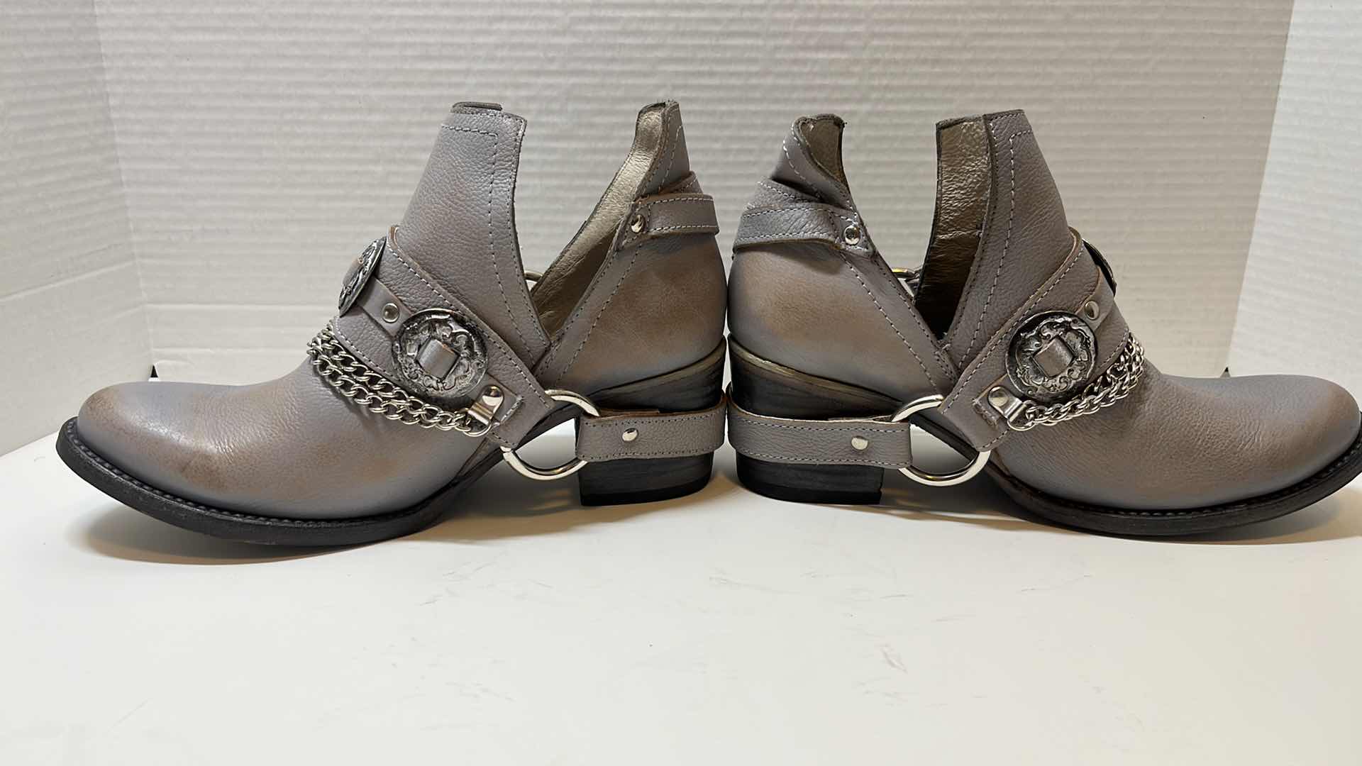 Photo 1 of FREEBIRD BY STEVEN MYSTIC ANKLE BOOTIES, GRAY/TAN (WOMENS SIZE 9)