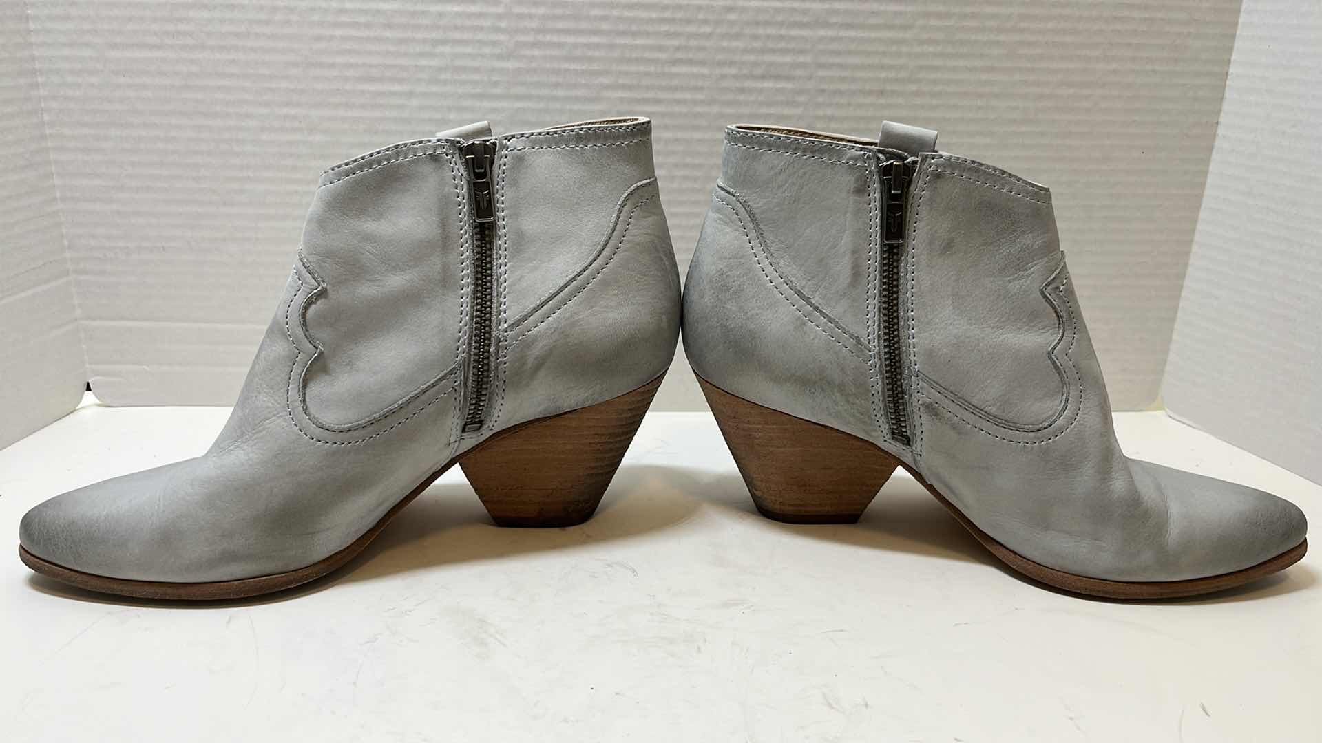 Photo 1 of FRYE REINA ANKLE BOOTIES, LIGHT GREY (WOMENS SIZE 9)
