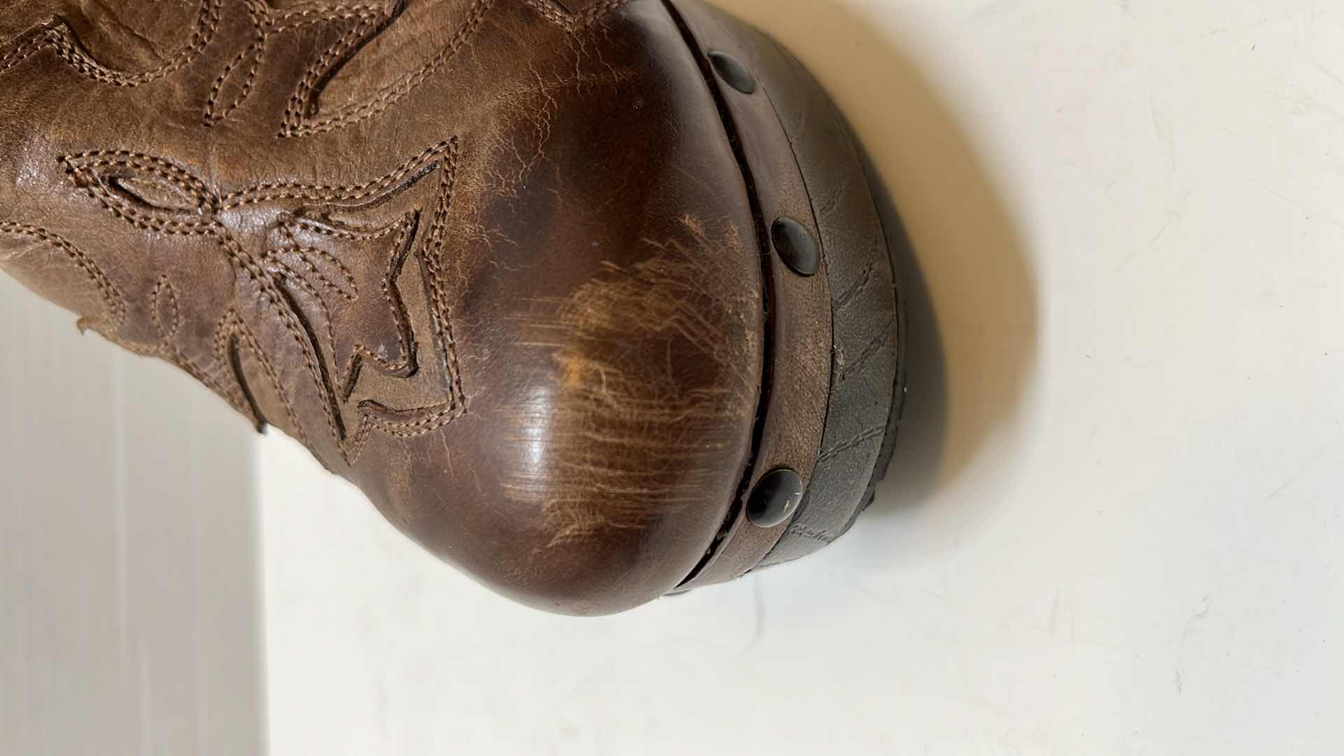 Photo 1 of ARIAT MUSIC CITY WESTERN LEATHER BOOT, BROWN (WOMENS SIZE 8.5)