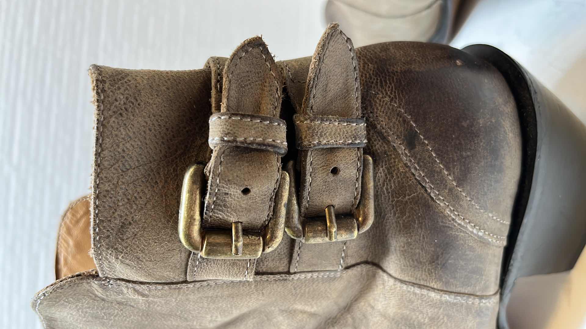 Photo 1 of LUCCHESE BOOTMAKER CATALINA ROUND TOE ANKLE BOOT, BROWN (WOMENS SIZE 8.5)