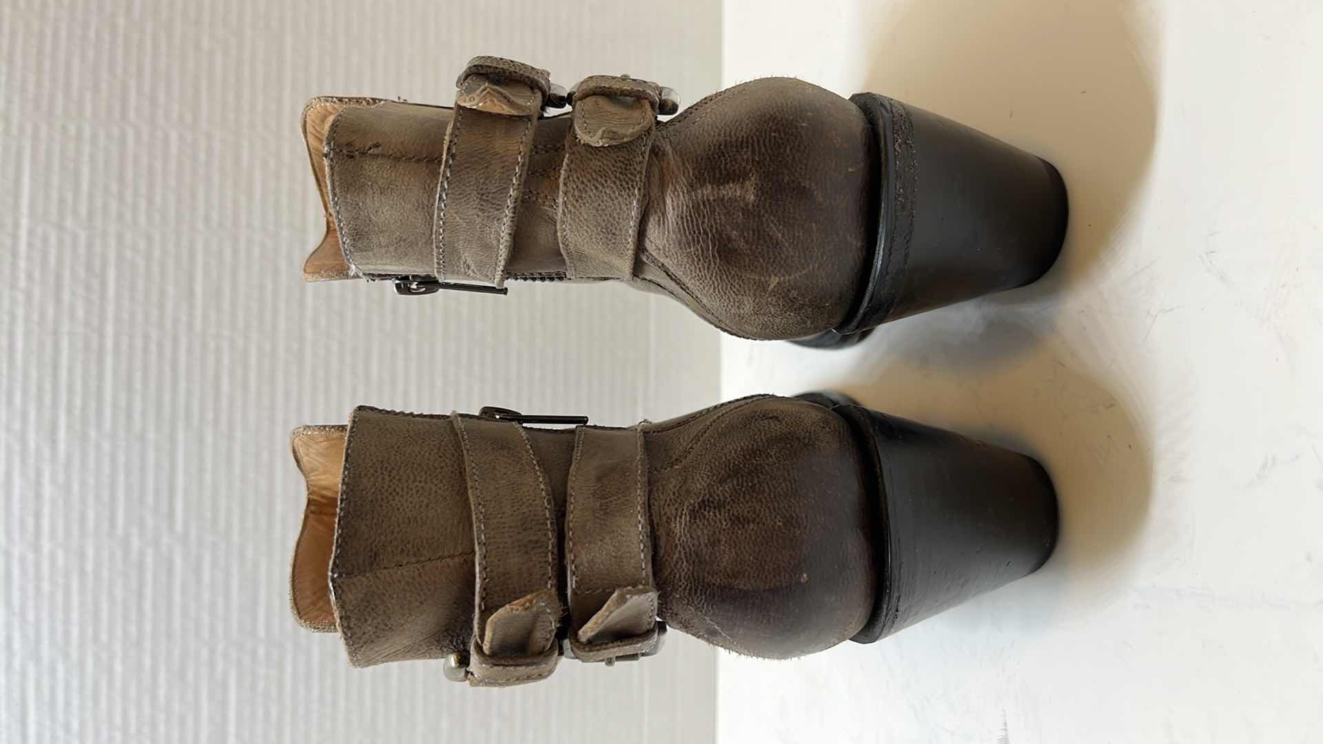 Photo 1 of LUCCHESE BOOTMAKER CATALINA ROUND TOE ANKLE BOOT, BROWN (WOMENS SIZE 8.5)