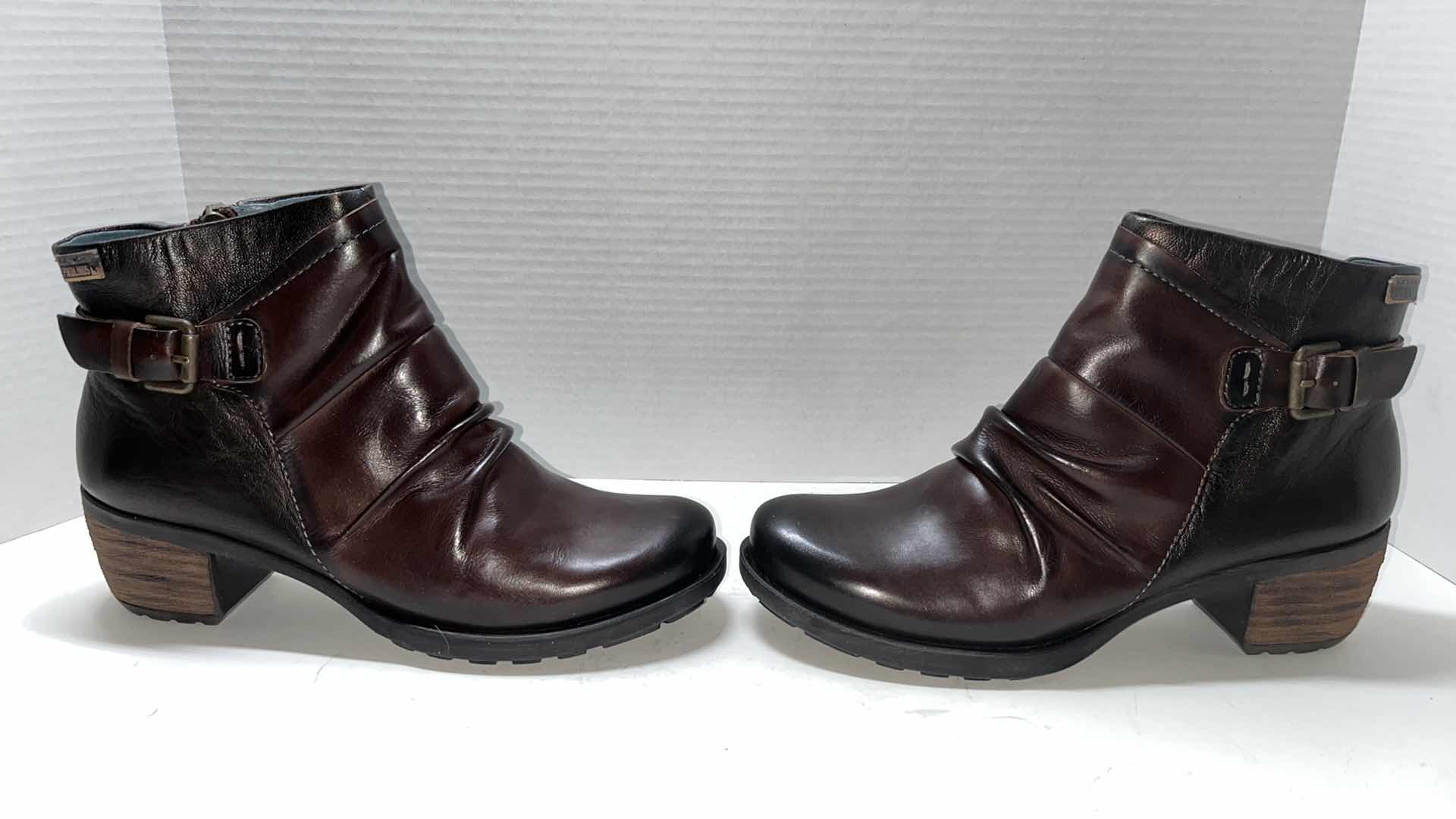 Photo 1 of  PIKOLINOS LE MANS SLOUCH STACKED HEEL LEATHER ANKLE BOOT, METALLIC/BROWN (WOMENS SIZE 39)