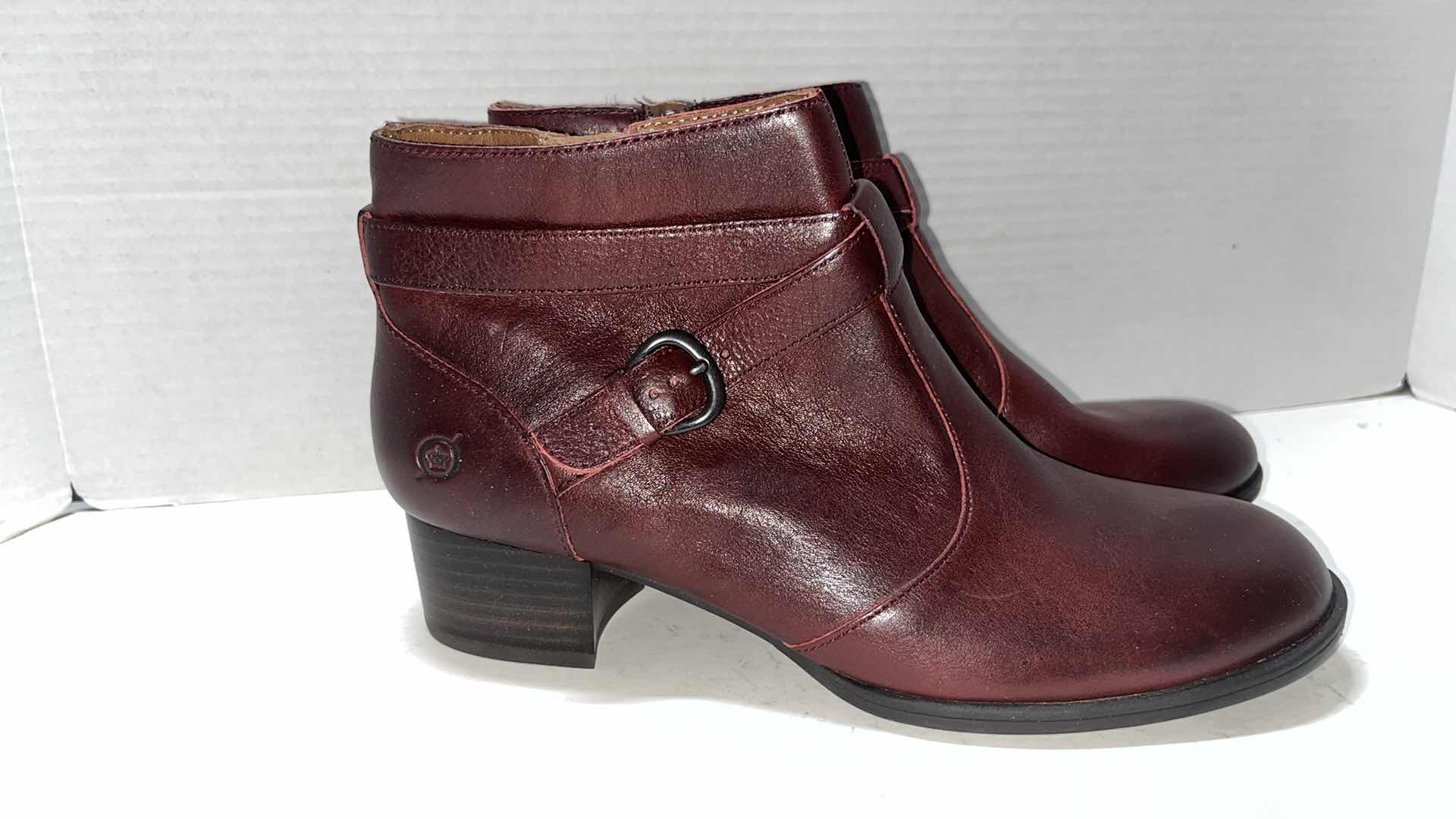 Photo 1 of NEW BORN PAYTON LEATHER WRAPAROUND STRAP ANKLE BOOT (WOMENS SIZE 9)