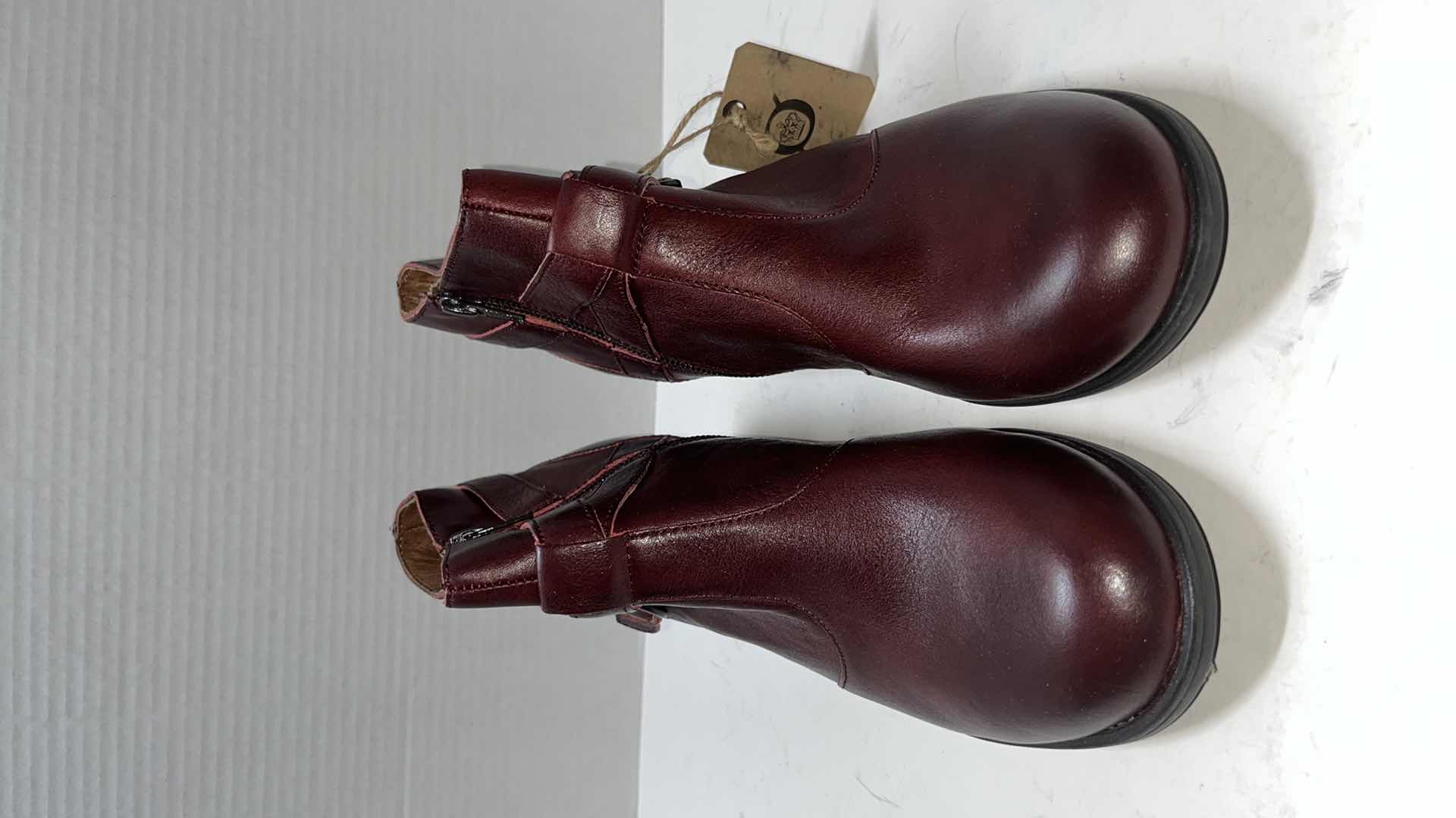 Photo 1 of NEW BORN PAYTON LEATHER WRAPAROUND STRAP ANKLE BOOT (WOMENS SIZE 9)