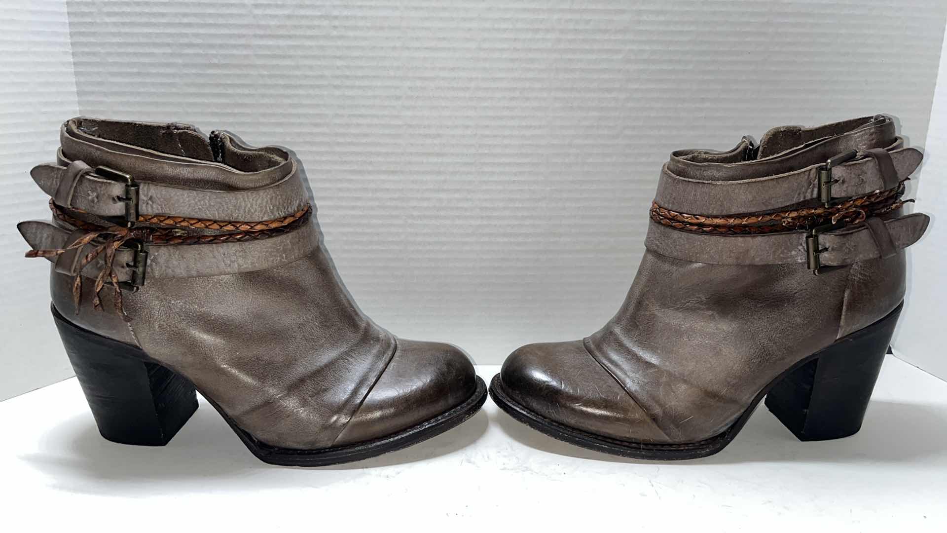 Photo 1 of FREEBIRD BY STEVEN LION LEATHER ANKLE BOOT, DISTRESSED BROWN (WOMENS SIZE 9)