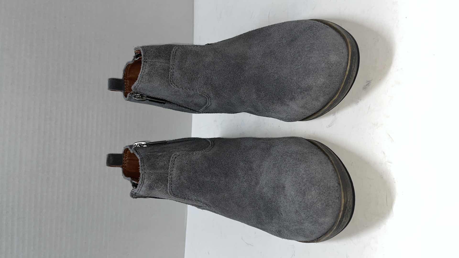 Photo 1 of LUCKY BRAND ZIPPERED ANKLE BOOTIE, GREY (WOMENS SIZE 9)