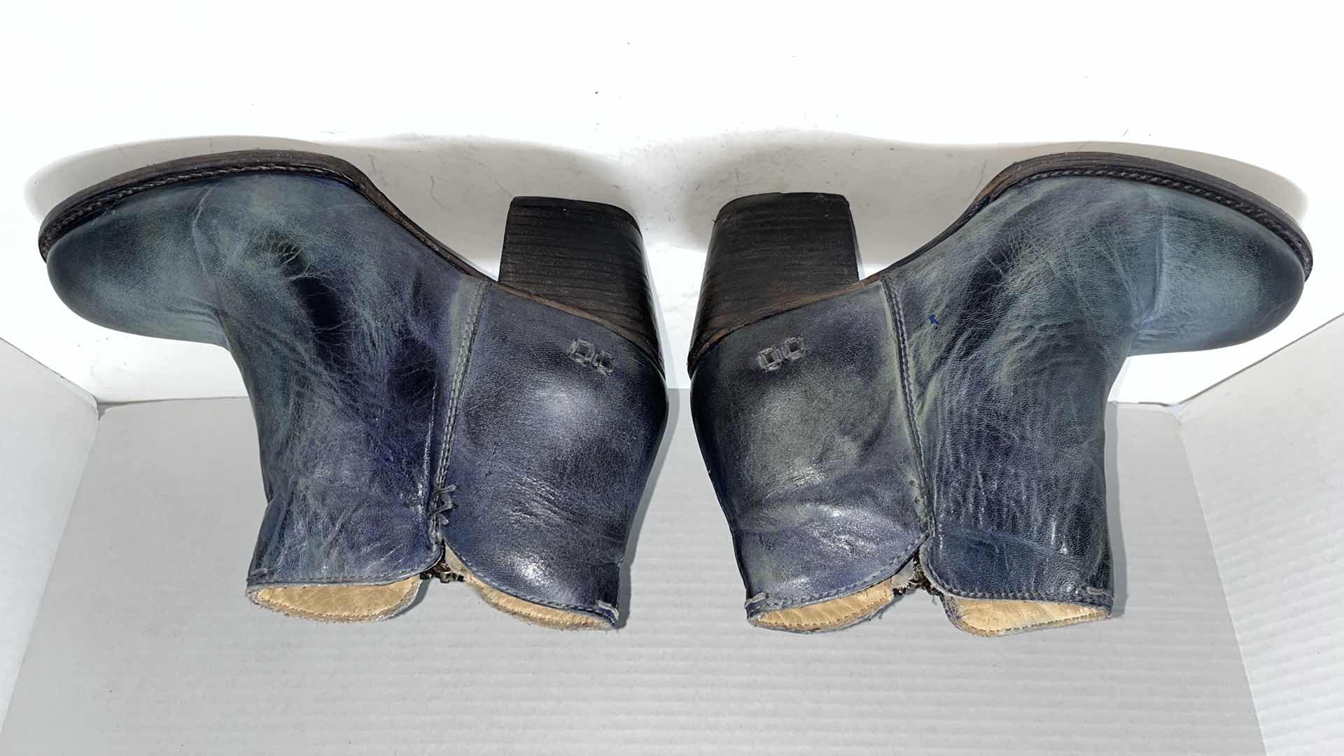 Photo 1 of BED STU YELL LEATHER ANKLE BOOTIES, BLUE (WOMENS SIZE 9)