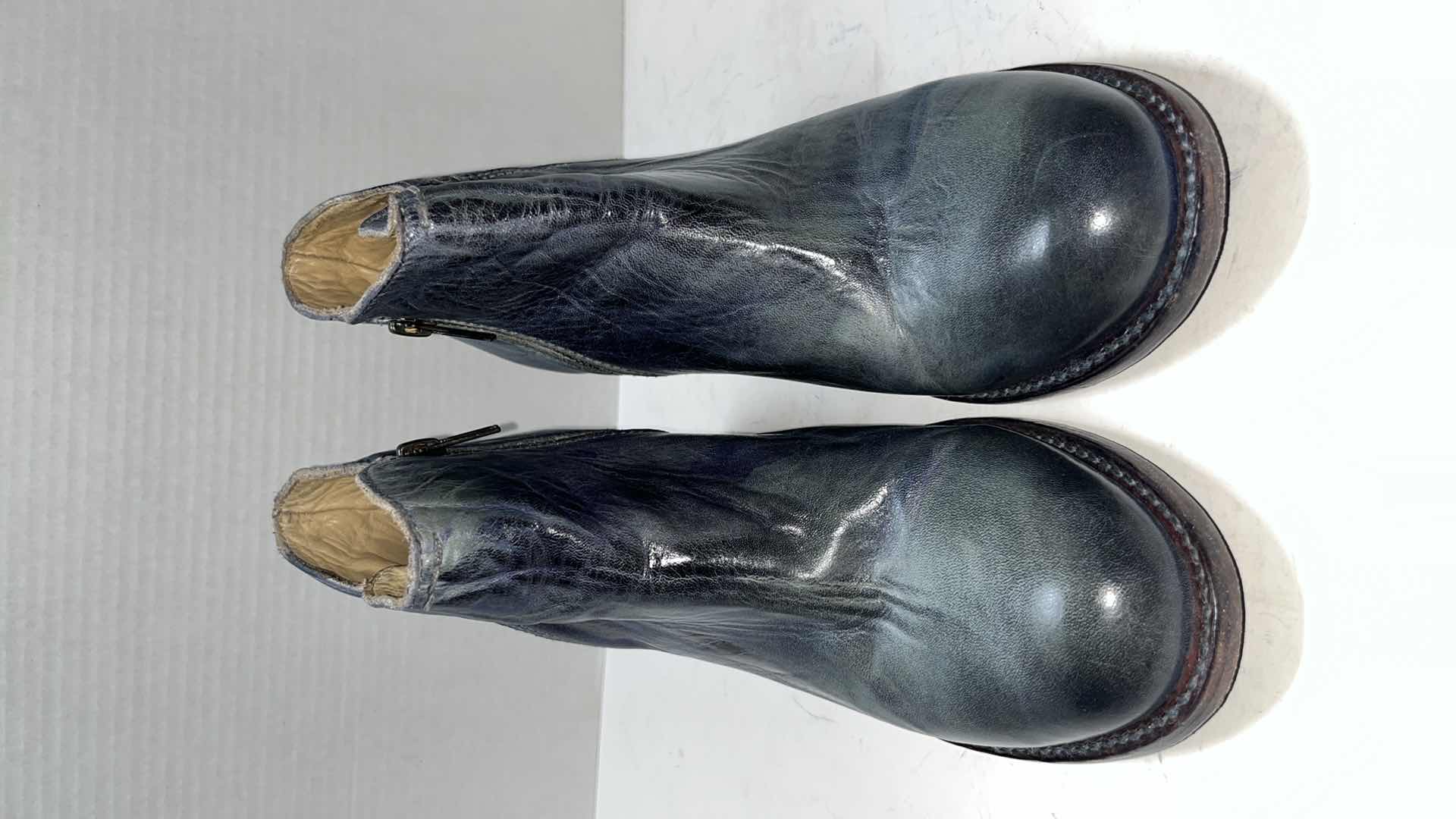 Photo 1 of BED STU YELL LEATHER ANKLE BOOTIES, BLUE (WOMENS SIZE 9)