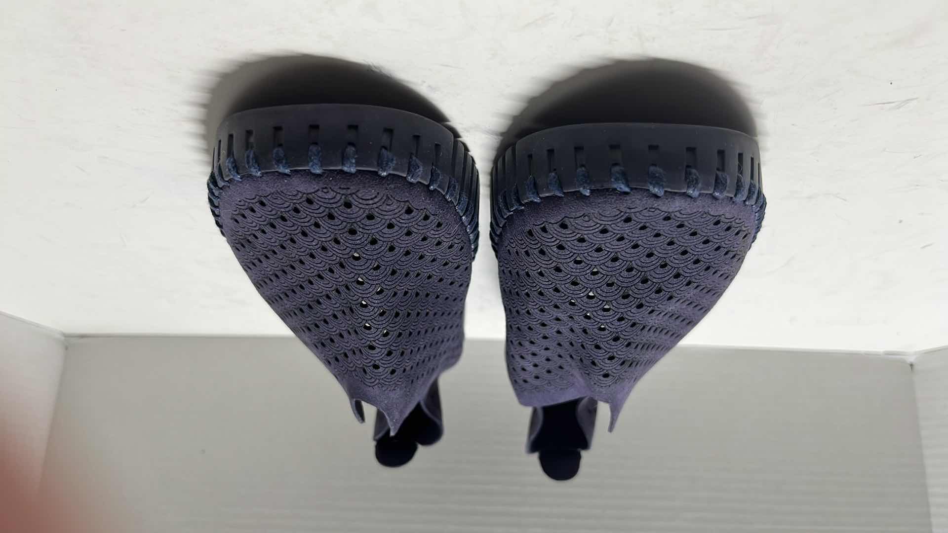 Photo 6 of ILSE JACOBSEN TULIP SLIP-ON, NAVY (WOMENS SIZE 39)