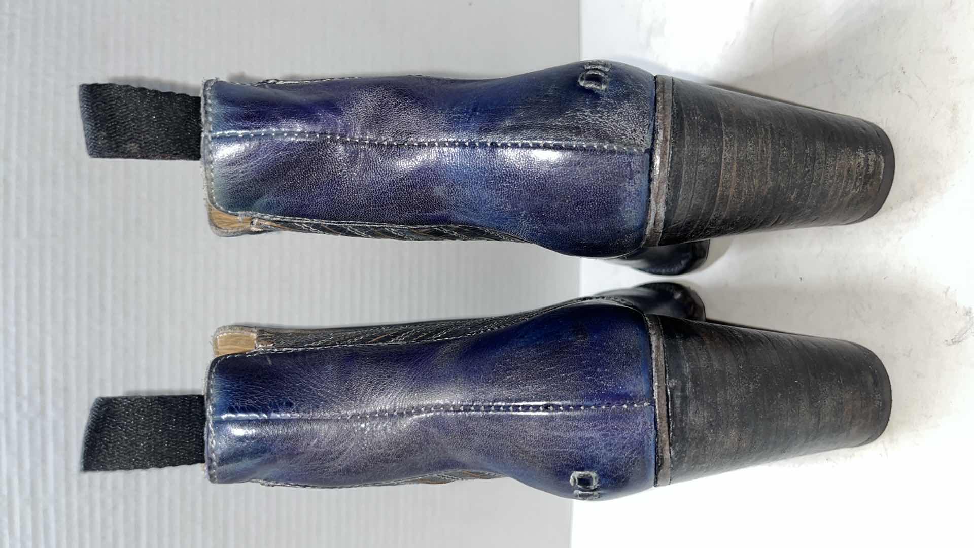 Photo 1 of BED STU COBBLER SERIES LEATHER ANKLE BOOT, EMERALD/RUSTIC TAN (WOMENS SIZE 9)