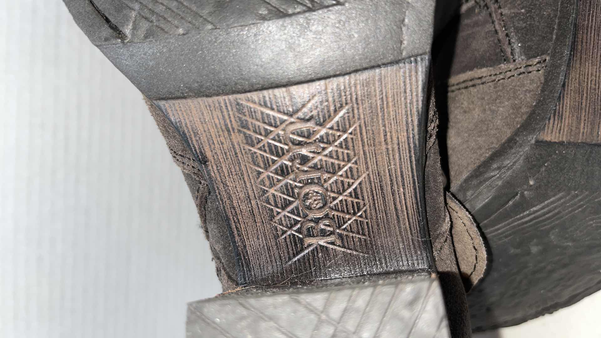 Photo 8 of BORN GALENE RUSTIC SUEDE MOTO BOOT W STRAPS & BUCKLES (WOMENS SIZE 9)