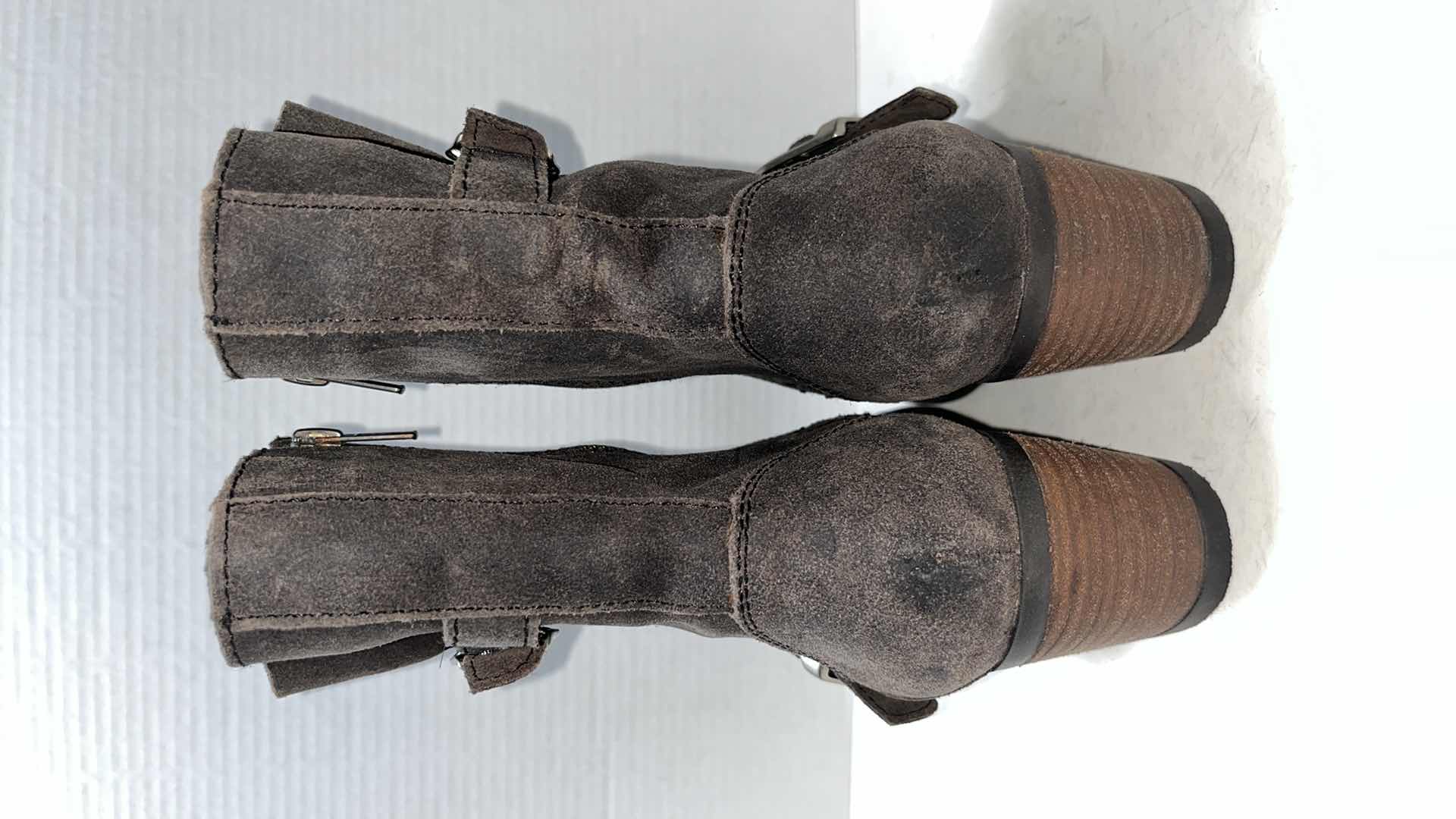 Photo 6 of BORN GALENE RUSTIC SUEDE MOTO BOOT W STRAPS & BUCKLES (WOMENS SIZE 9)