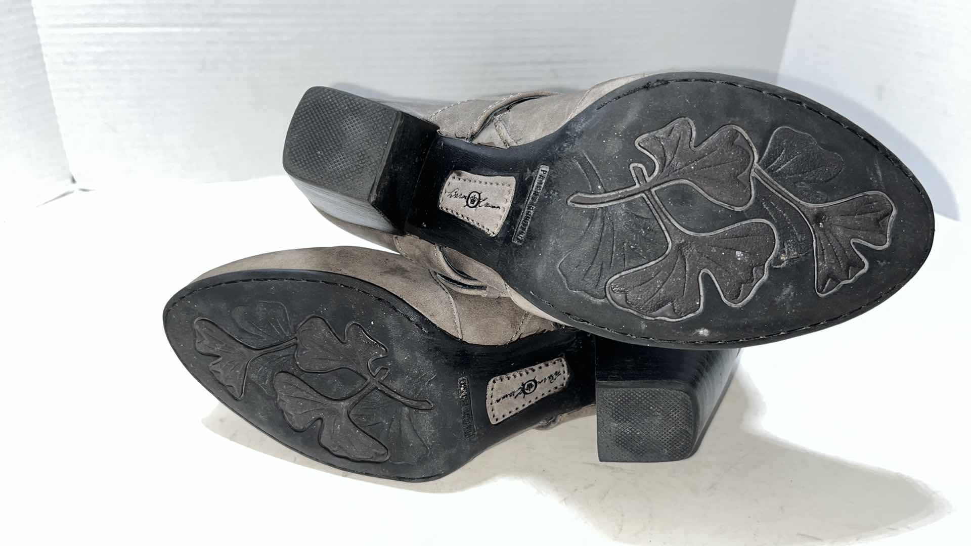 Photo 1 of BORN CROWN YOLANDA LEATHER MID CALF, ZIP UP HEELED BOOT, GREY (WOMENS SIZE 9)