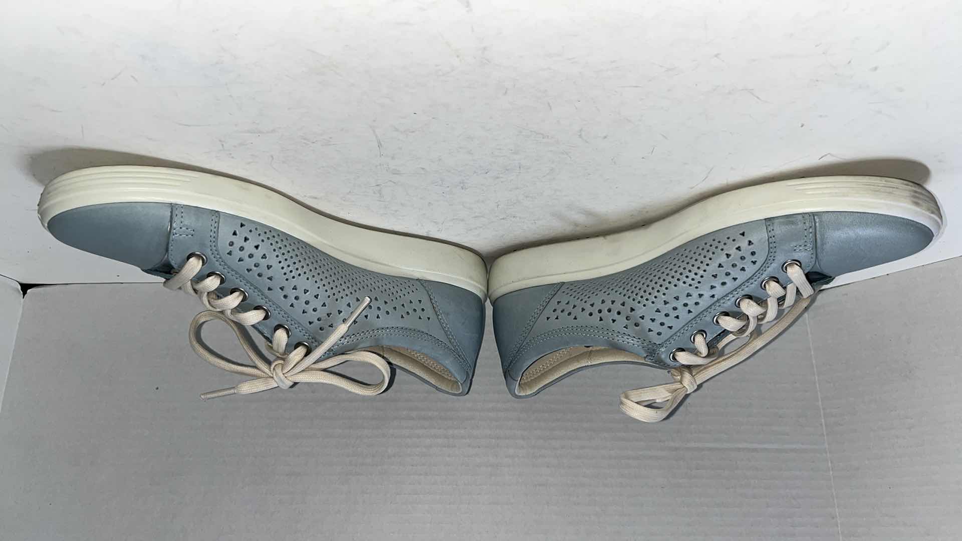 Photo 3 of ECCO SOFT 7 SNEAKERS LASER BLUE AROHA (WOMENS SIZE 8)