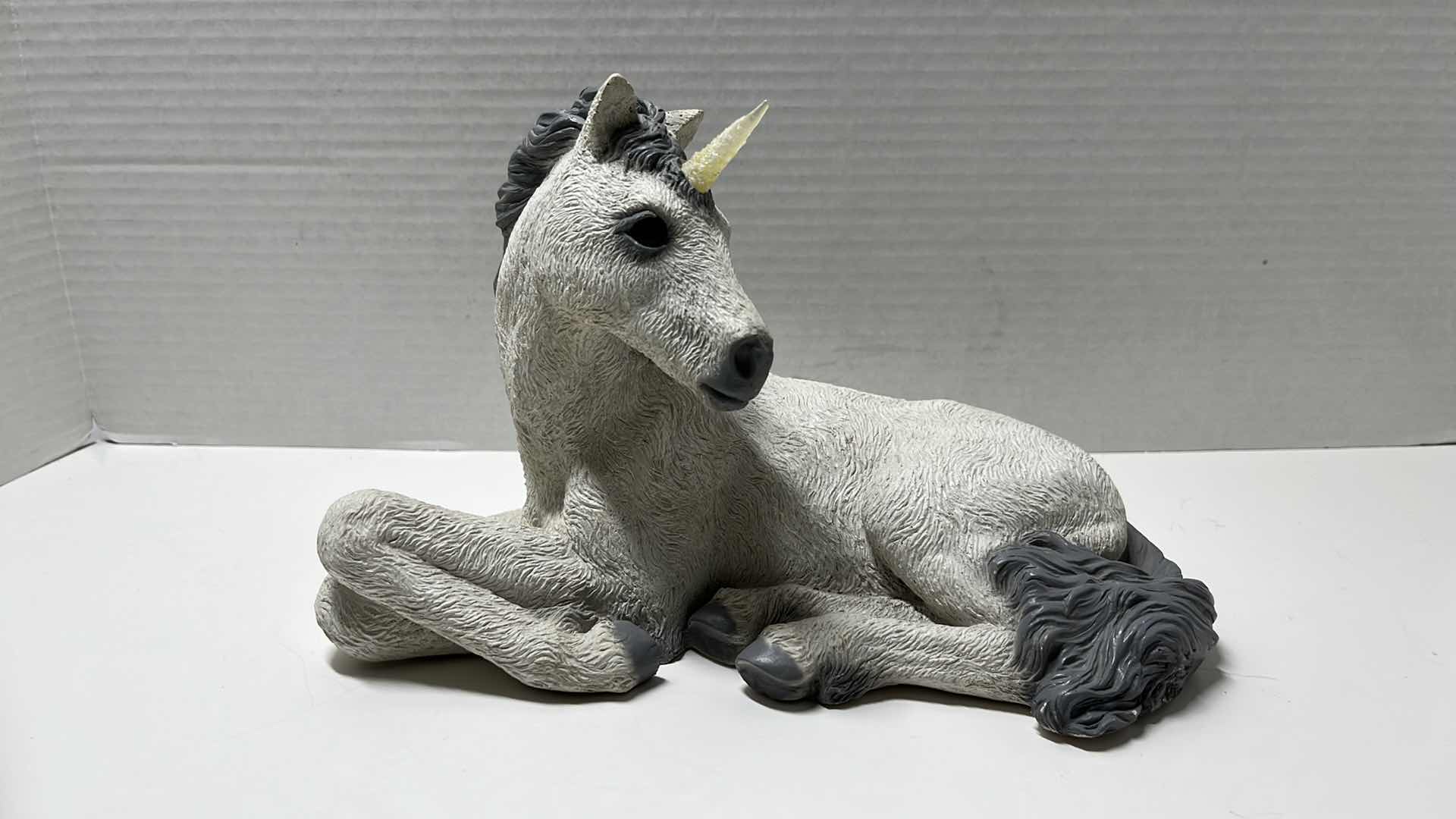 Photo 1 of CERAMIC UNICORN FIGURINE 5” X 10.25” H6.5”