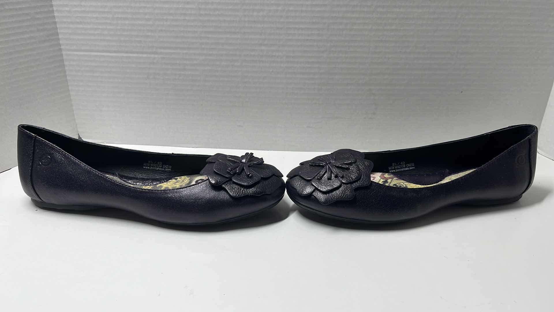Photo 1 of BORN FLOWER BALLET FLAT SHOES, DARK PURPLE (WOMENS SIZE 8.5)