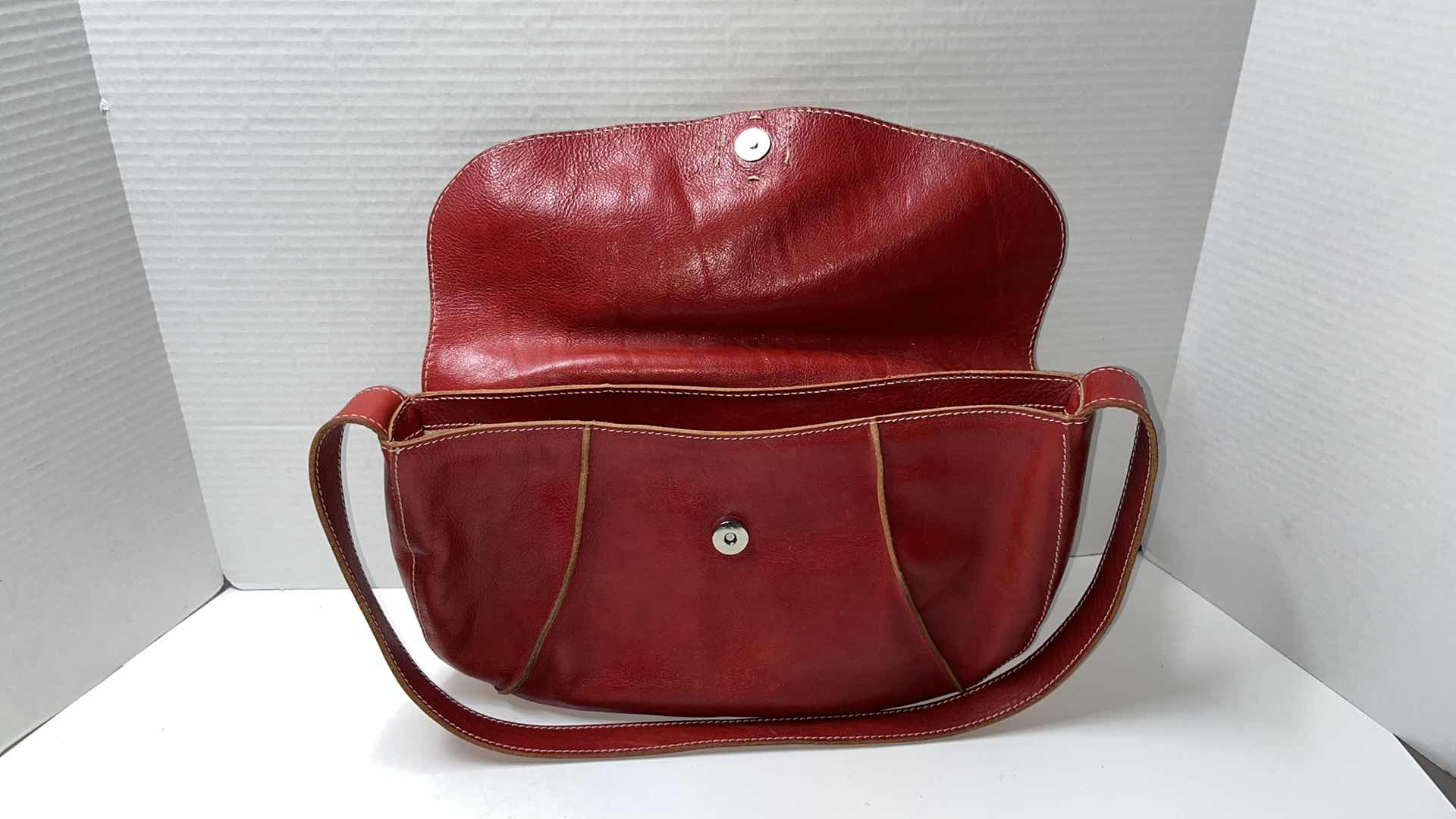 Photo 3 of CHRISTOPHER KON LEATHER SHOULDER BAG, RED