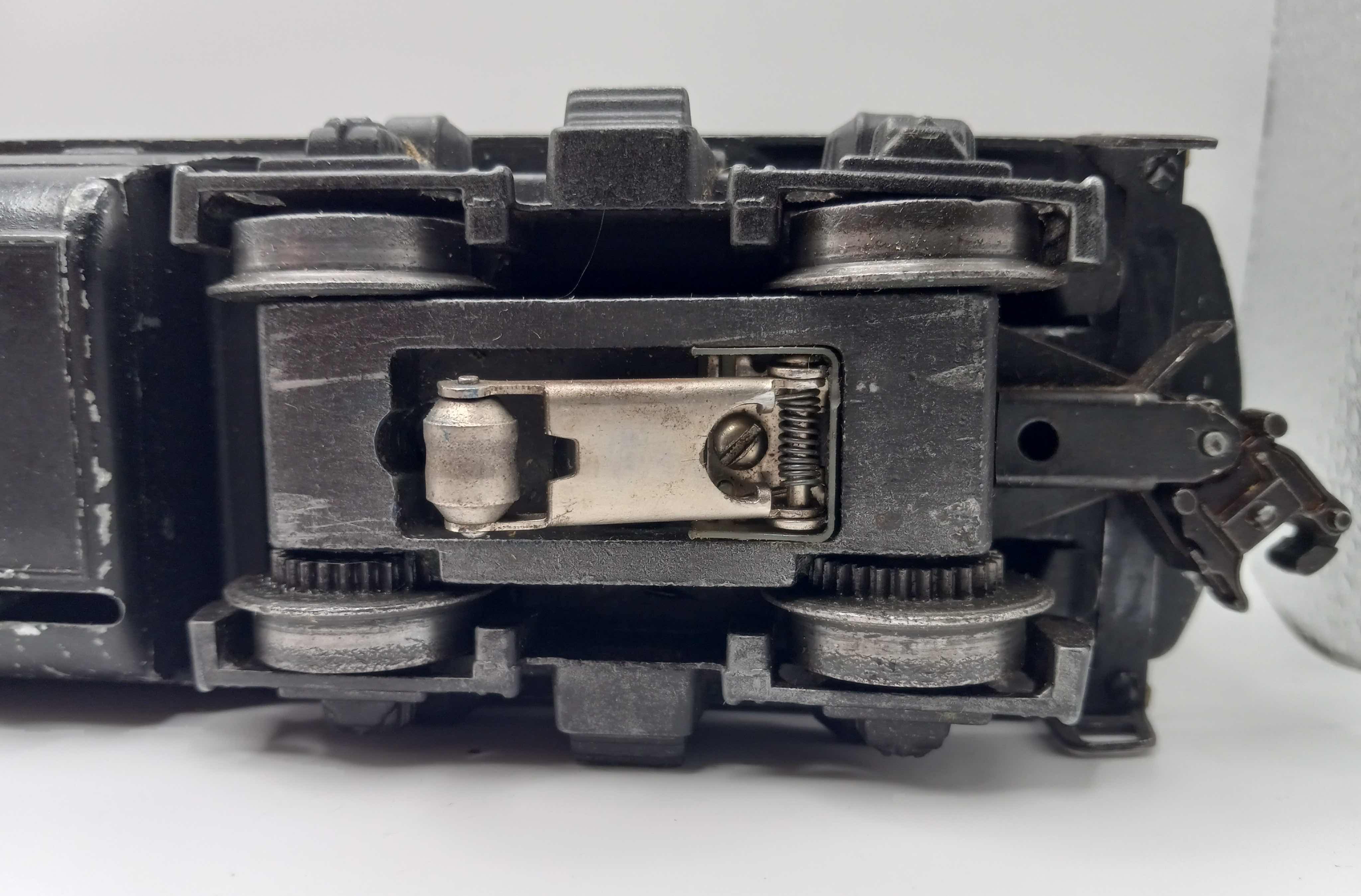 Photo 1 of LIONEL TRAINS MILWAUKEE ROAD F-3 DIESEL LOCOMOTIVE 2378A