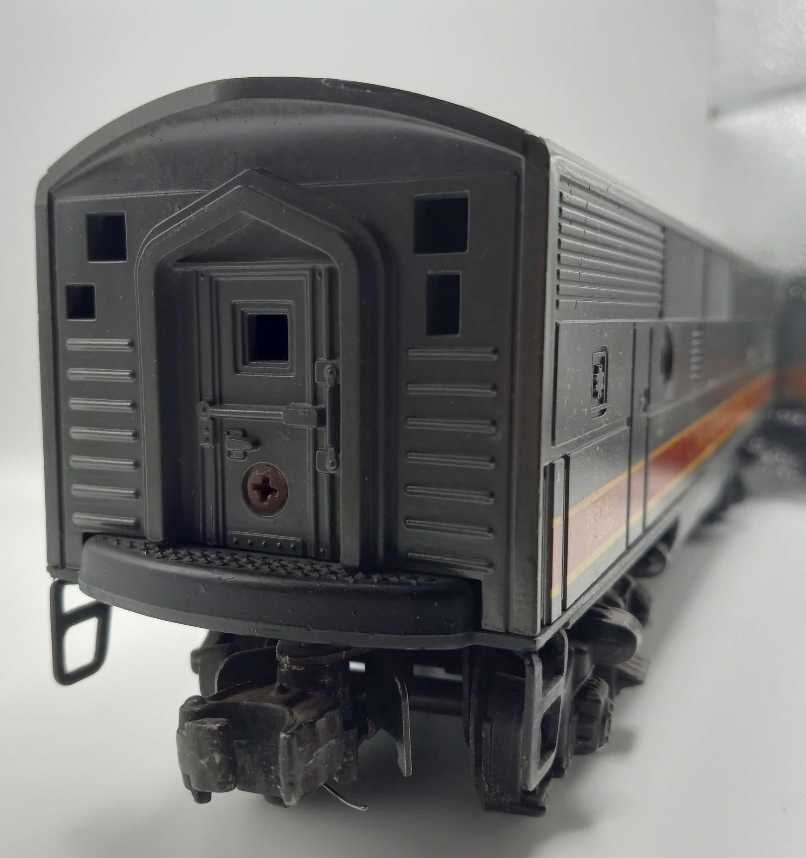 Photo 1 of LIONEL TRAINS MILWAUKEE ROAD F-3 DIESEL 2378B