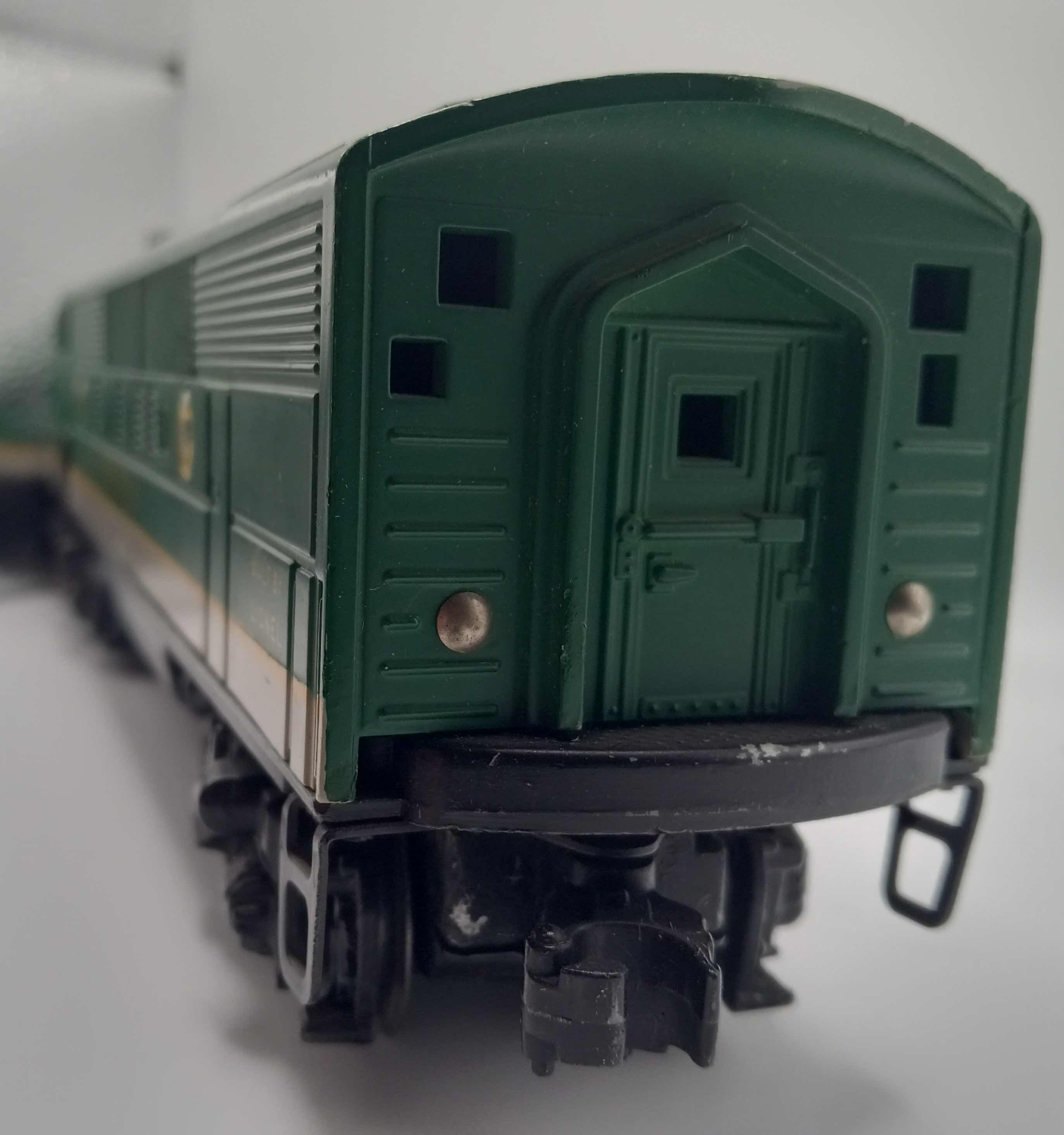 Photo 1 of LIONEL TRAINS SOUTHERN F-3 DIESEL LOCOMOTIVE 2356A