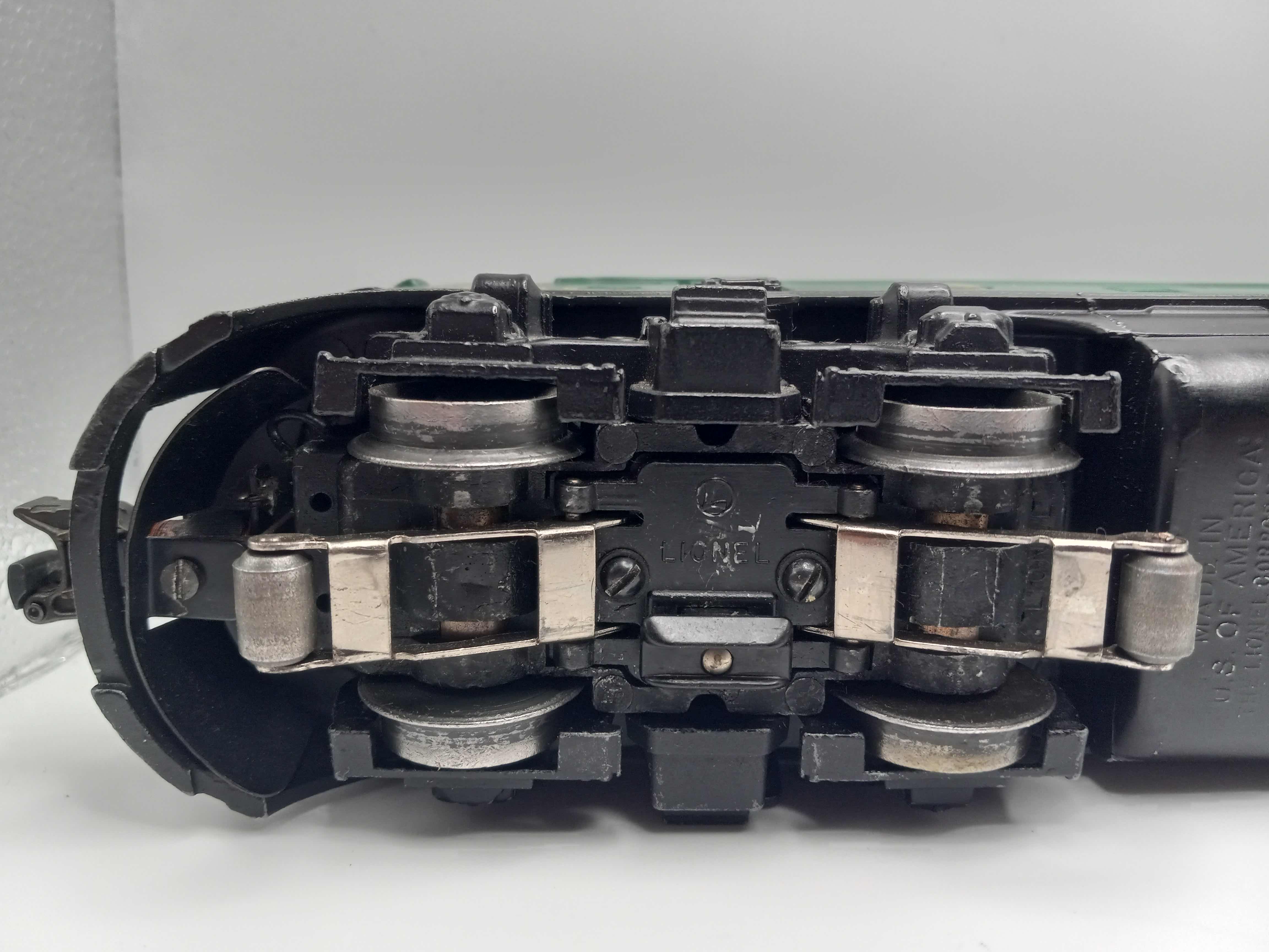 Photo 1 of LIONEL TRAINS SOUTHERN F-3 DIESEL LOCOMOTIVE 2356A