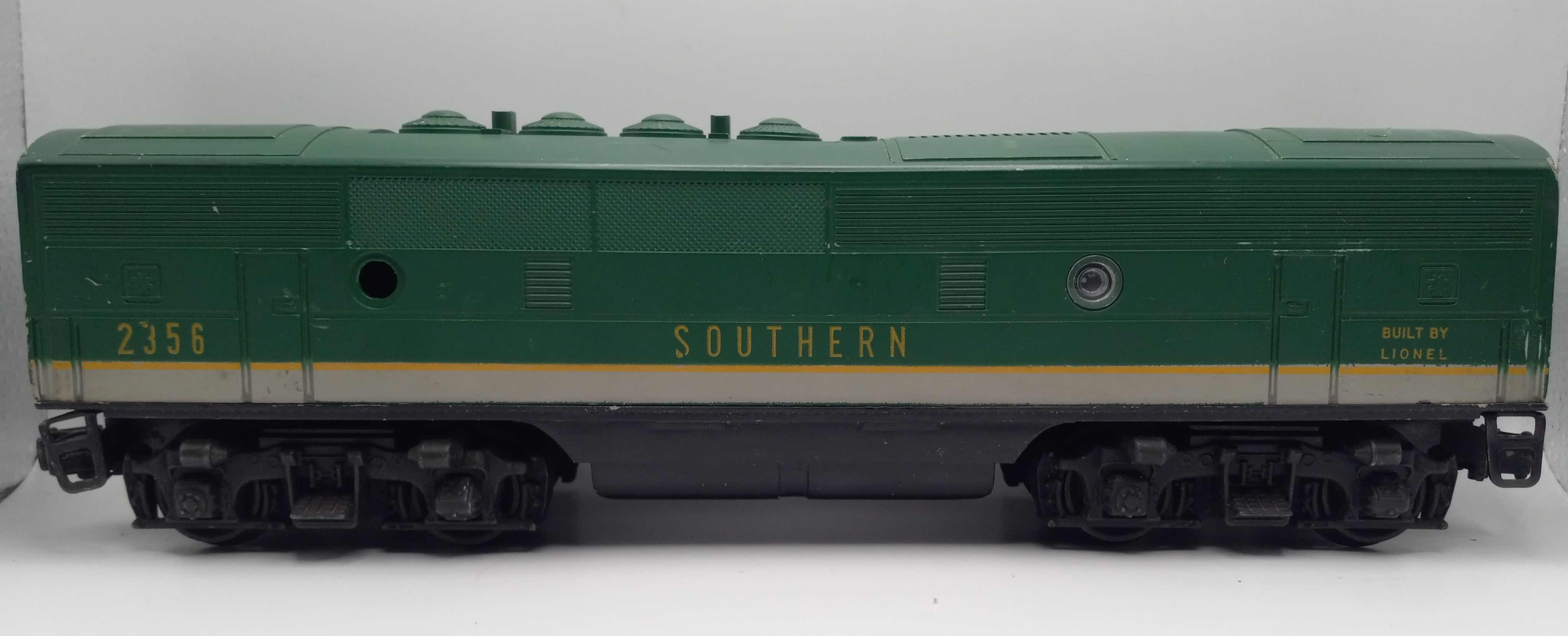 Photo 1 of LIONEL TRAINS SOUTHERN F-3 DIESEL UNIT 2356B