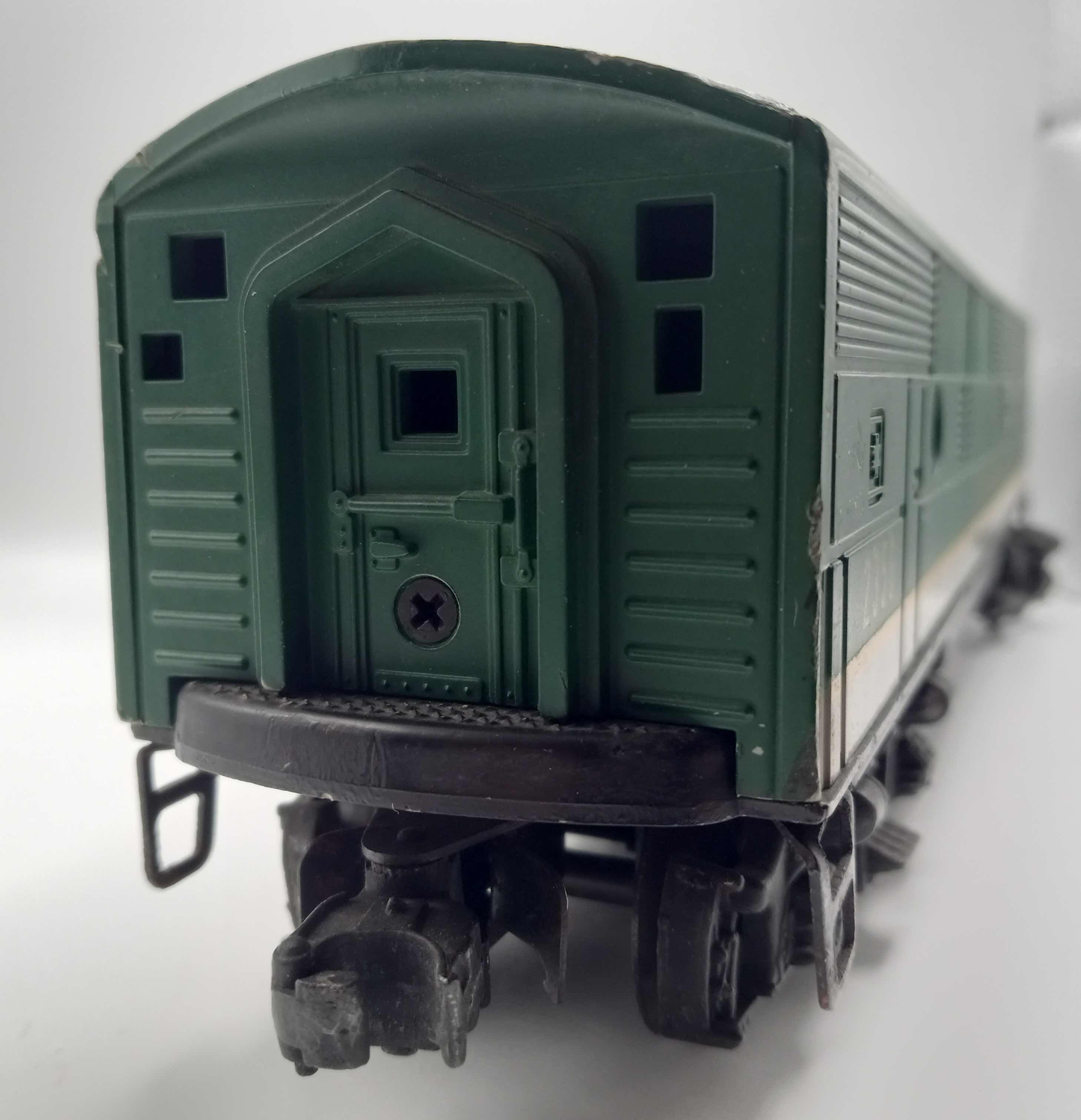 Photo 1 of LIONEL TRAINS SOUTHERN F-3 DIESEL UNIT 2356B