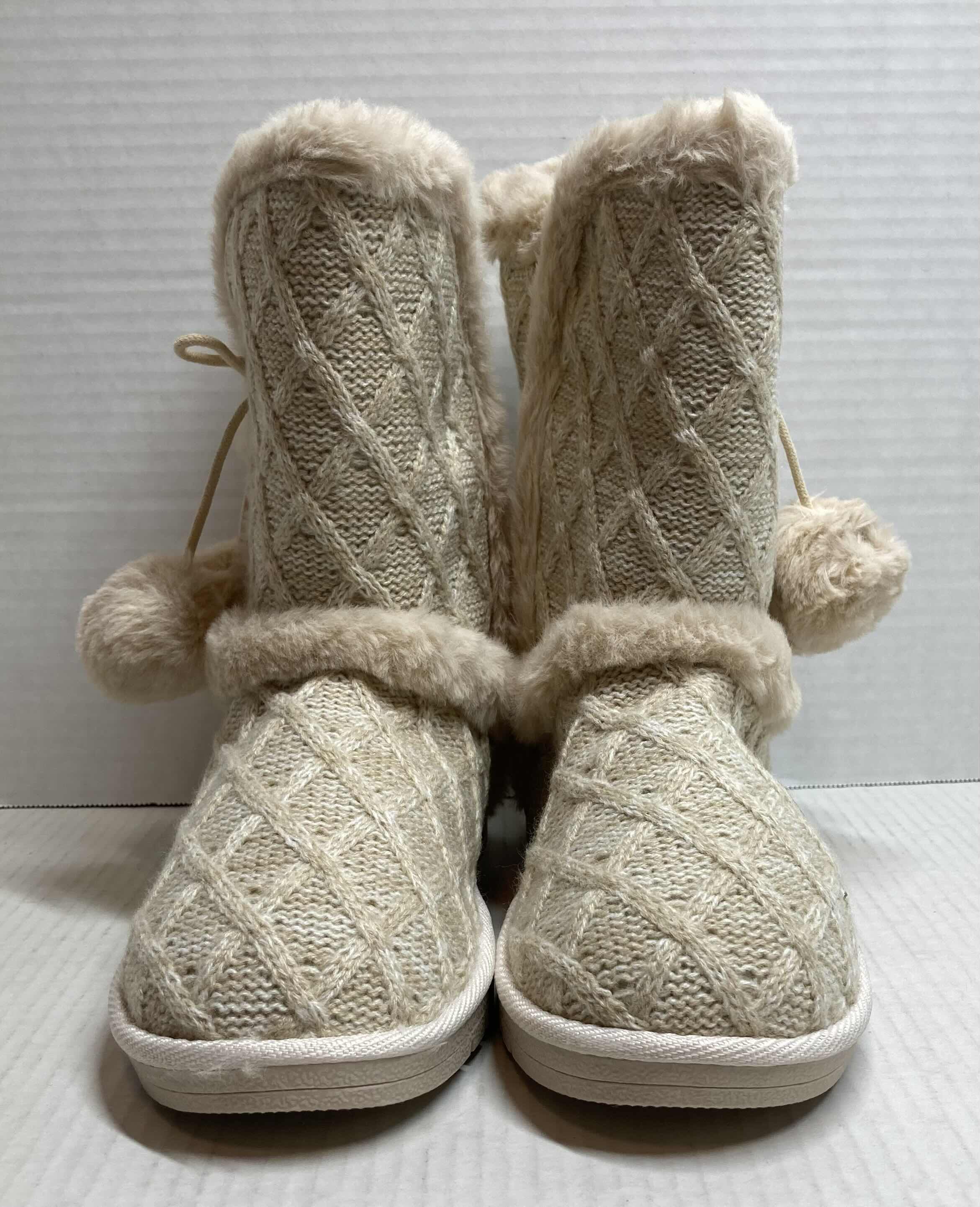 Photo 2 of NEW JUSTFAB BEIGE IDINA KNOT POM FUZZIE BOOTS WOMEN’S SIZE 8