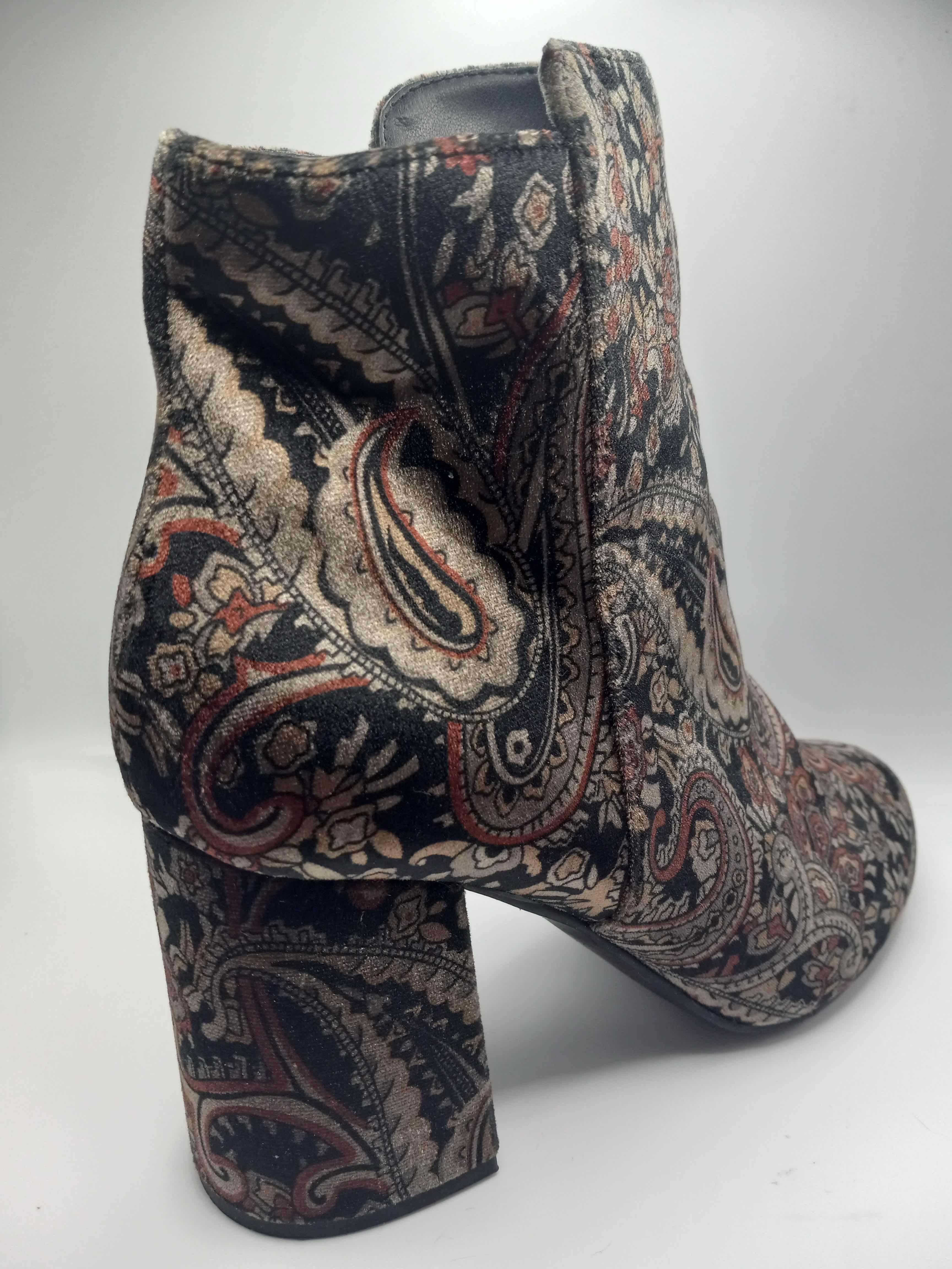 Photo 1 of BP KOLO PAISLEY VELVET FLATED BLOCK HEAL ANKLE BOOTS BOOTIES WOMEN’S SIZE 8.5