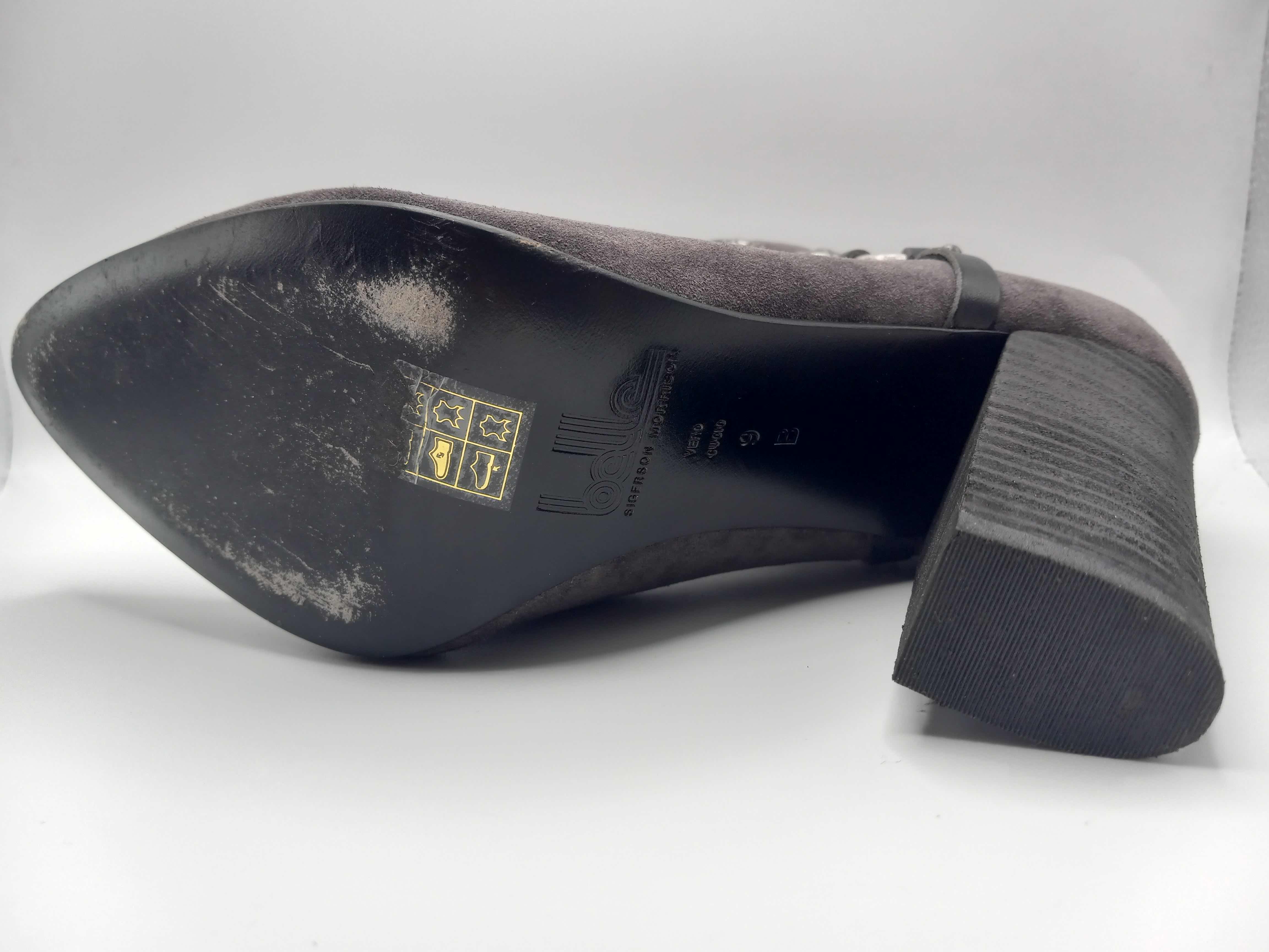 Photo 1 of BELLA SIGERSON MORRISON GRAY SUEDE WESTERN ANKLE BOOT BOOTIES WOMEN’S SIZE 9