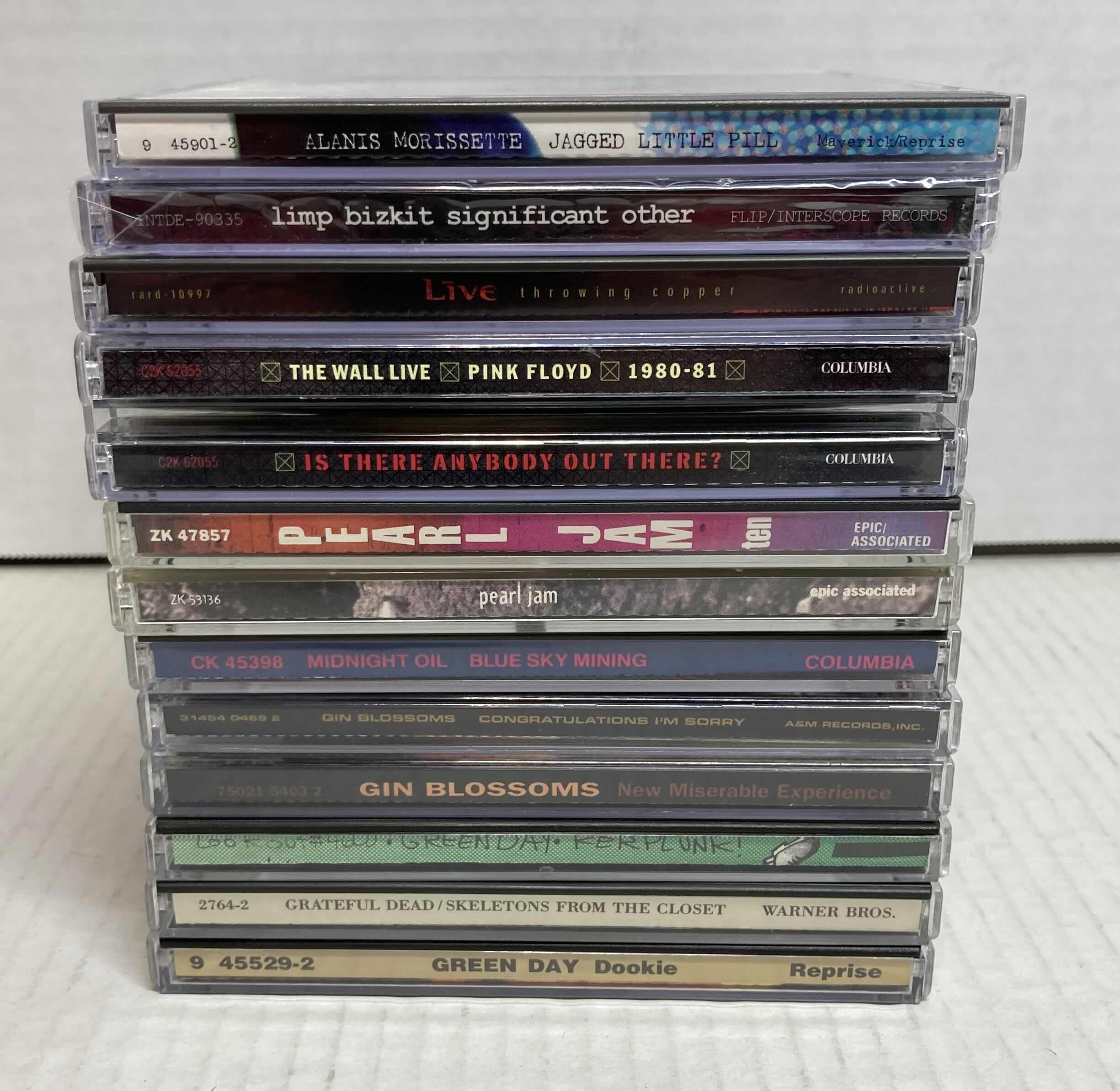 Photo 1 of MUSIC CD’S-VARIOUS ALTERNATIVE & FOLK ROCK GENRES (26)