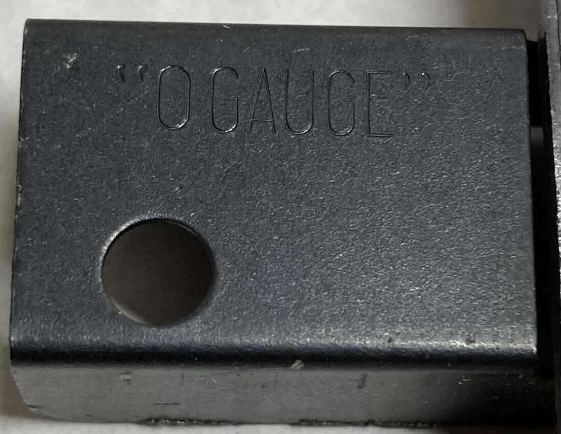 Photo 1 of LIONEL TRAINS 3434-100 LOW BRIGE SIGNEL SET O & O27 GUAGE