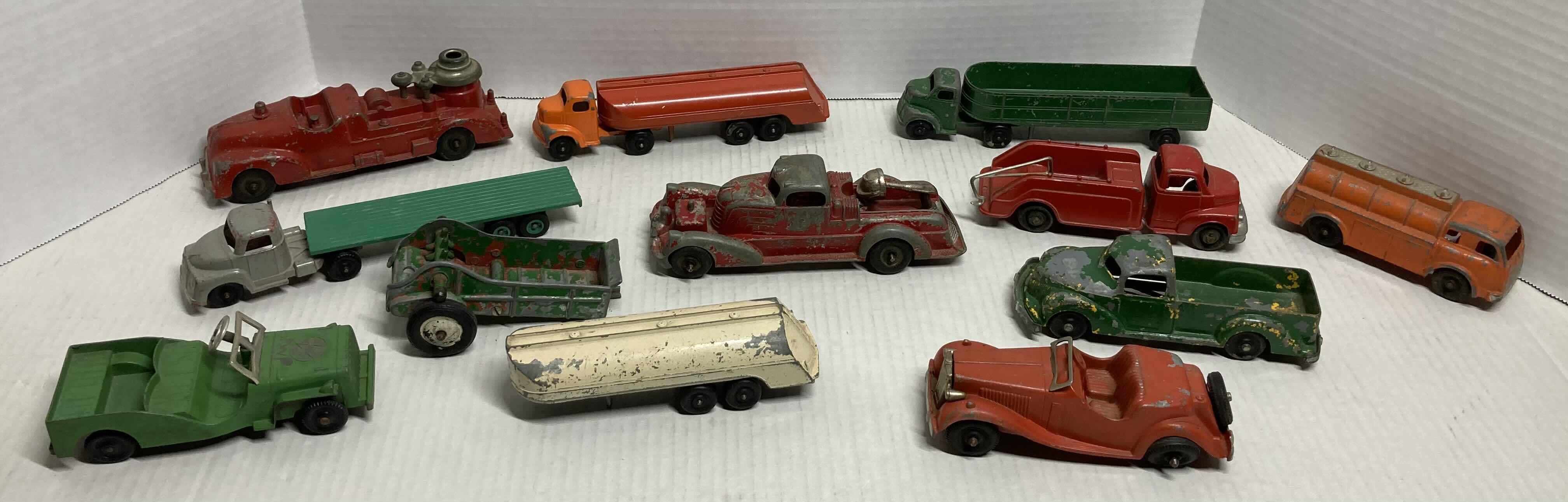 Photo 1 of PREWAR & POSTWAR DIE CAST STEEL MODEL VEHICLES & TRAILERS (12)
