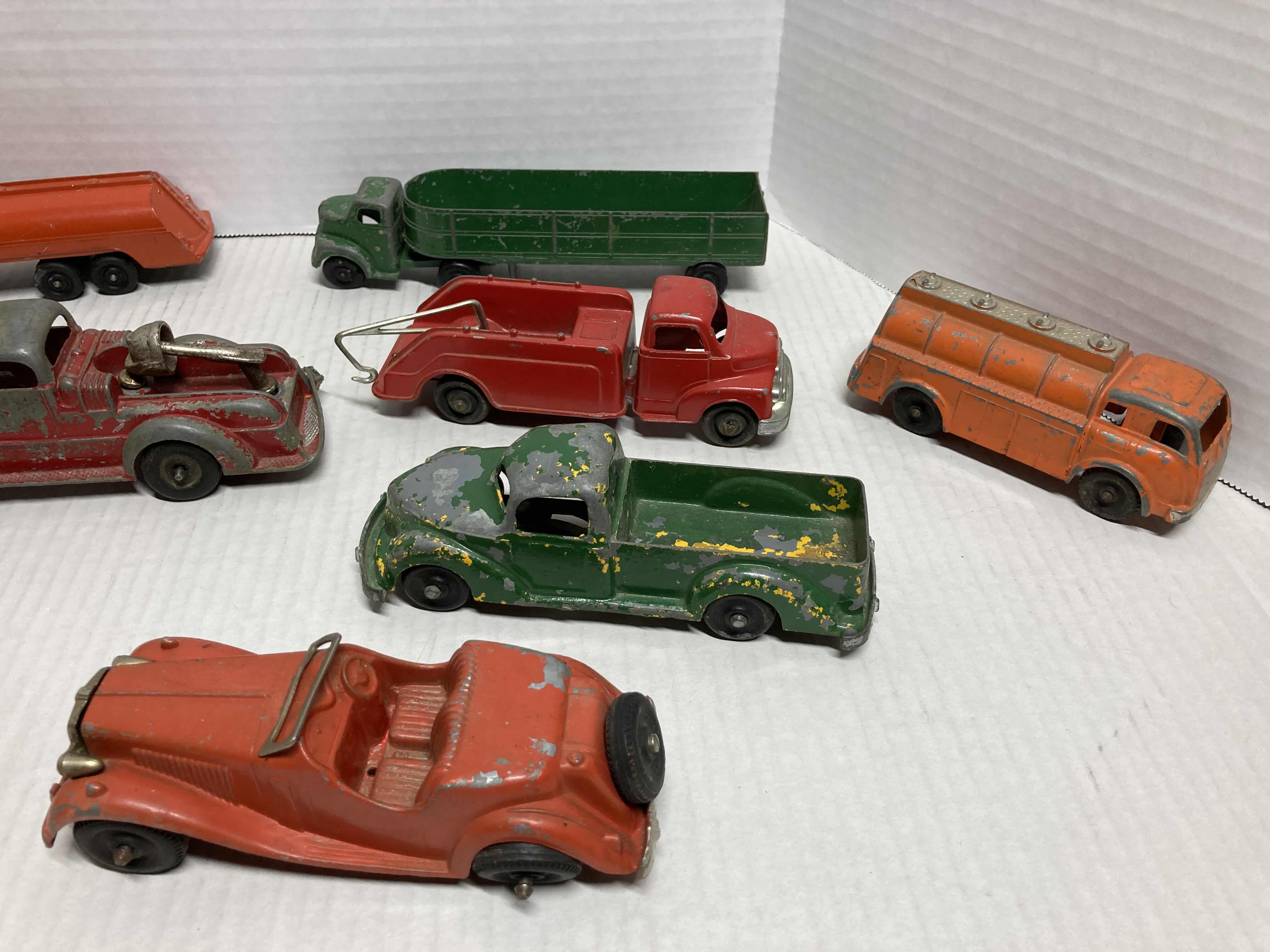 Photo 1 of PREWAR & POSTWAR DIE CAST STEEL MODEL VEHICLES & TRAILERS (12)
