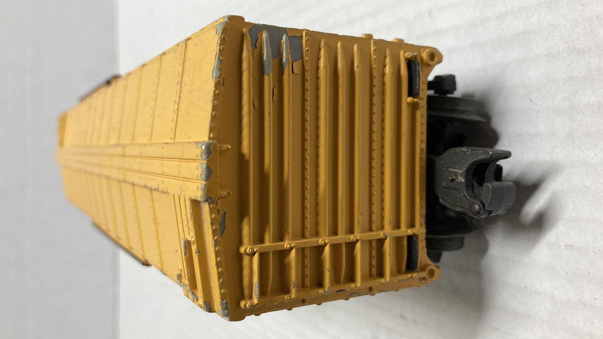 Photo 1 of LIONEL NEW YORK CENTRAL DUAL LEVEL STOCK CAR 63561