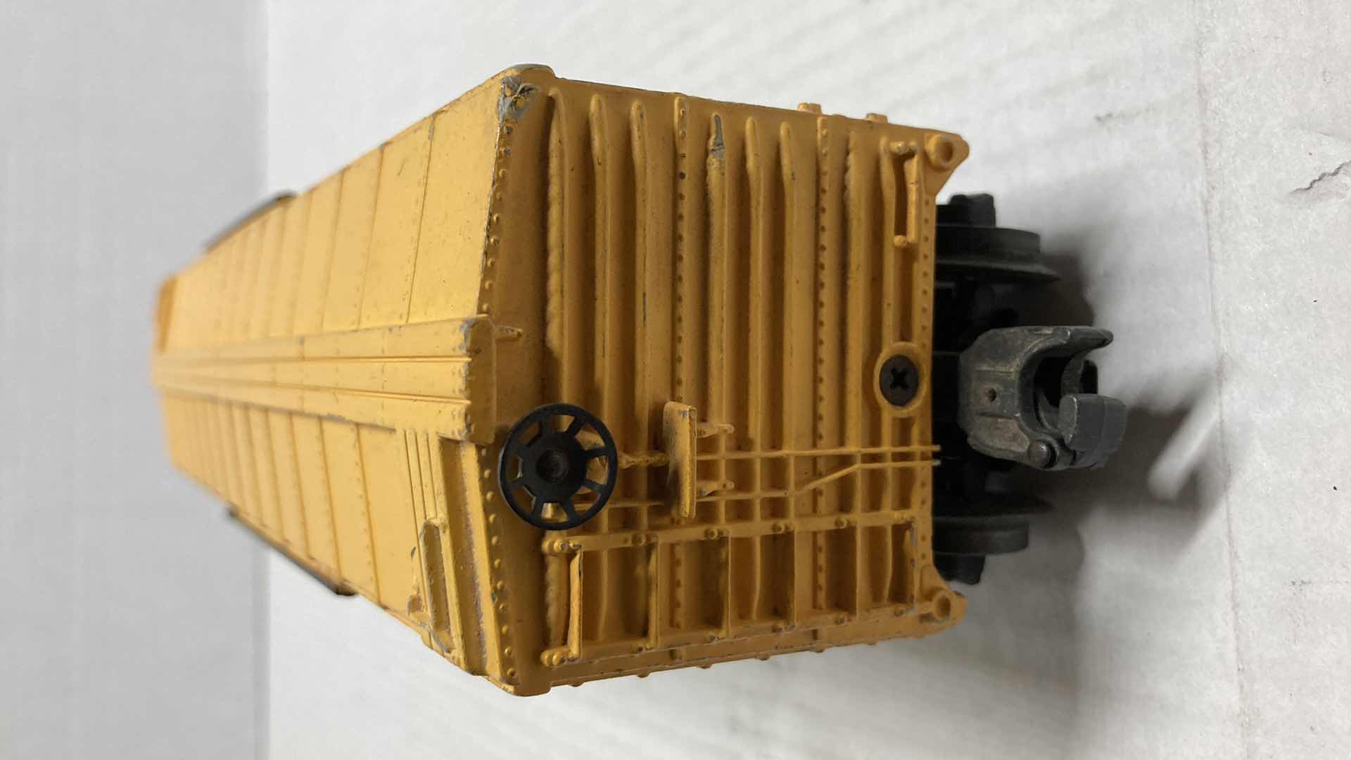 Photo 1 of LIONEL NEW YORK CENTRAL DUAL LEVEL STOCK CAR 63561