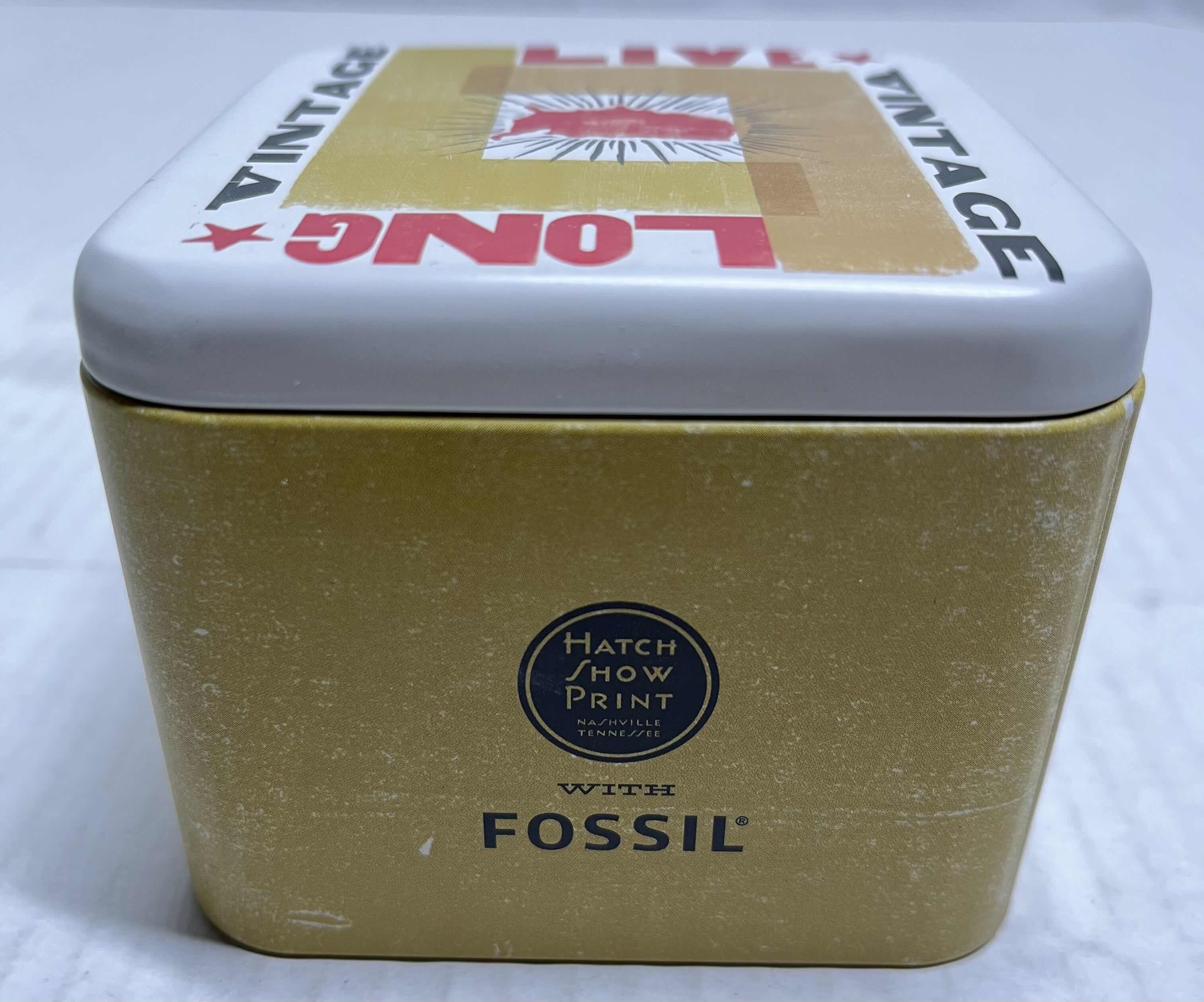 Photo 6 of FOSSIL HEART PENDANT CROME FINISH WOMENS ANALOG 
WATCH MODEL ES2396