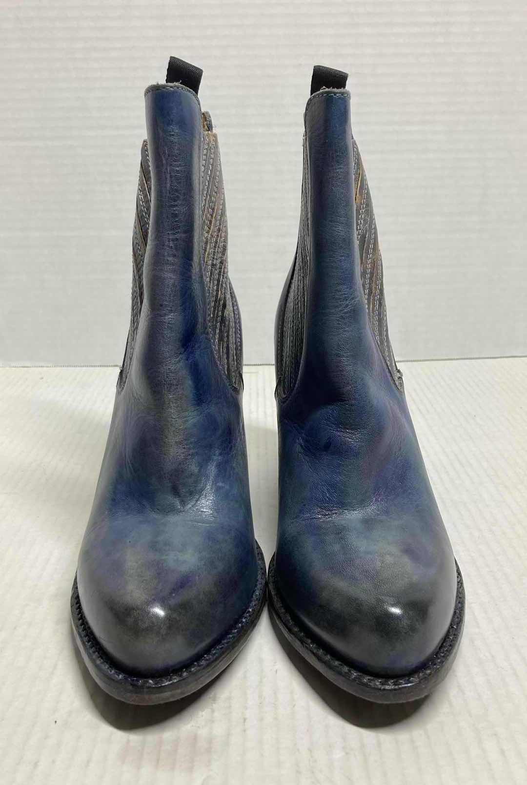 Photo 1 of BED STU COBBLER SERIES RUSTIC EMERALD LEATHER ANKLE BLOCK HEEL BOOTS WOMAN’S SIZE 9