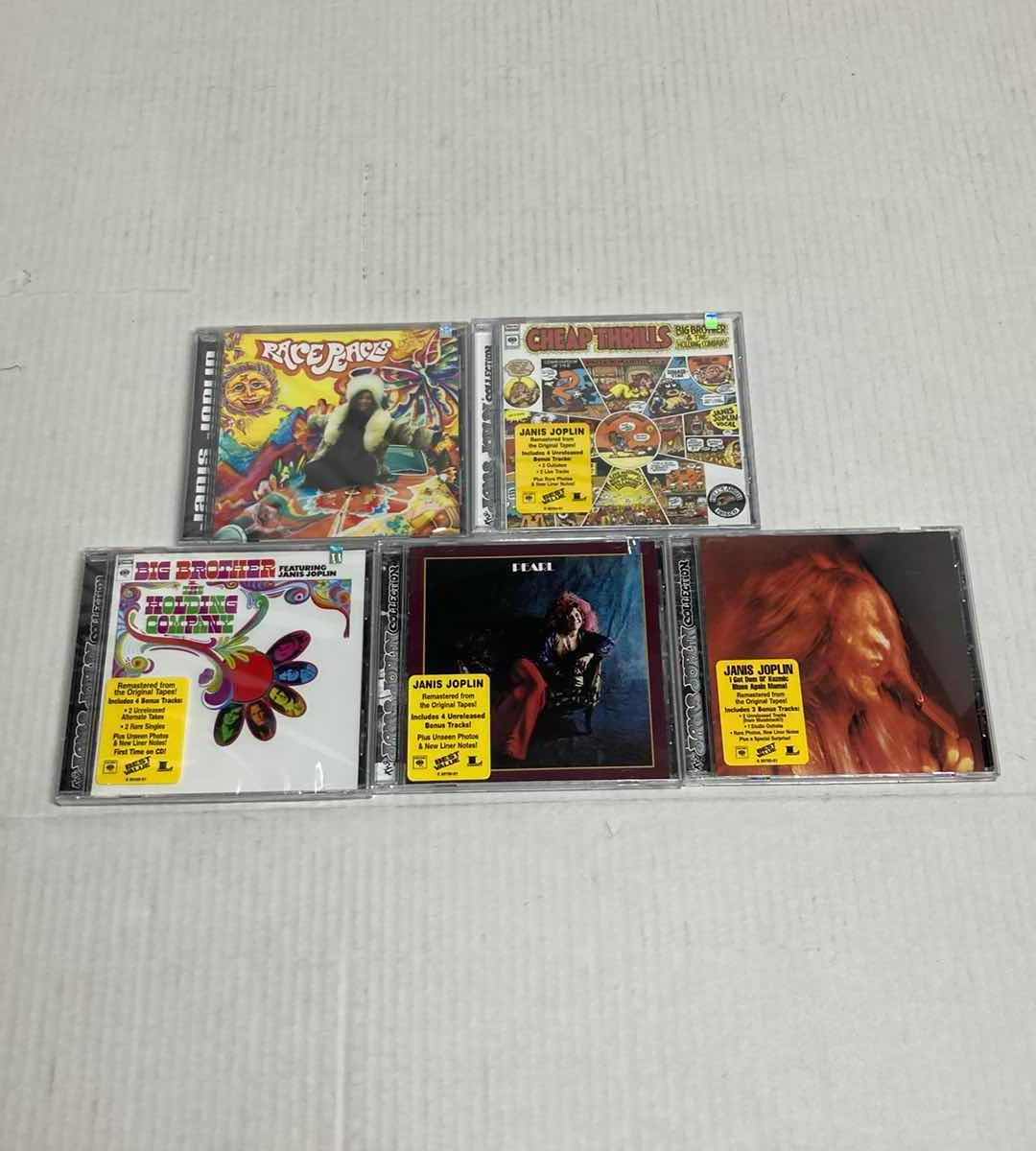 Photo 2 of JANIS JOPLIN COLLECTION BOX OF PEARLS DISC SET