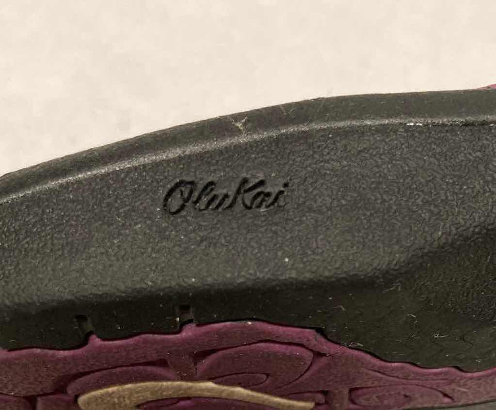 Photo 1 of OLUKAI OHANA ORCHID FLOWER & BLACK WATER RESISTANT SANDALS WOMEN’S SIZE 9