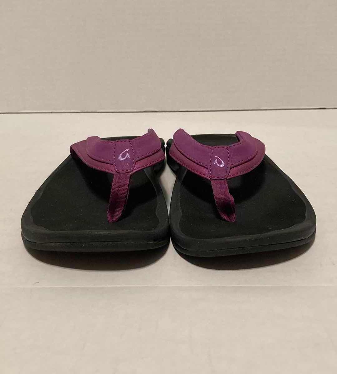 Photo 1 of OLUKAI OHANA ORCHID FLOWER & BLACK WATER RESISTANT SANDALS WOMEN’S SIZE 9