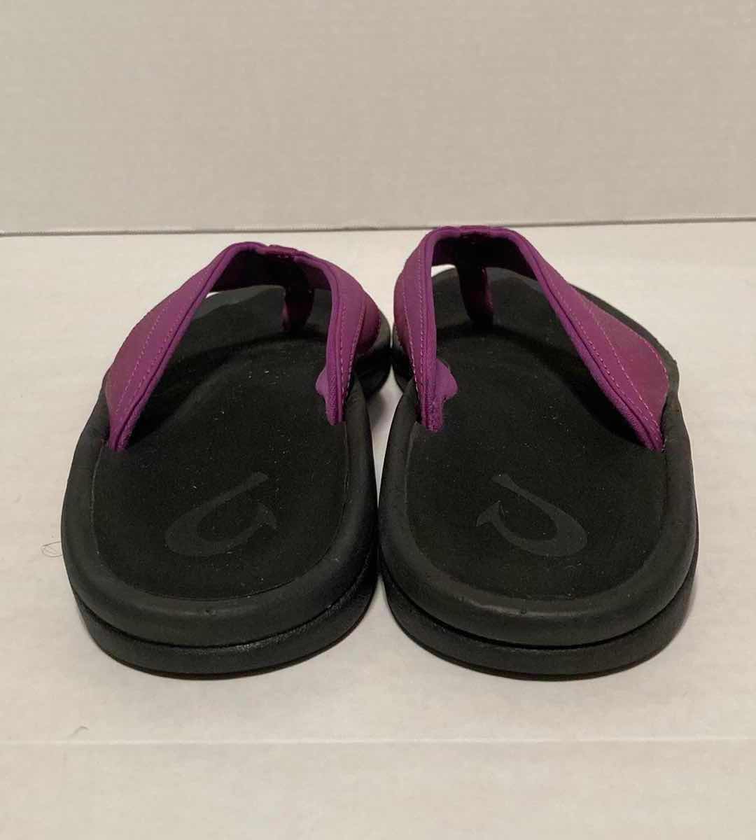 Photo 1 of OLUKAI OHANA ORCHID FLOWER & BLACK WATER RESISTANT SANDALS WOMEN’S SIZE 9