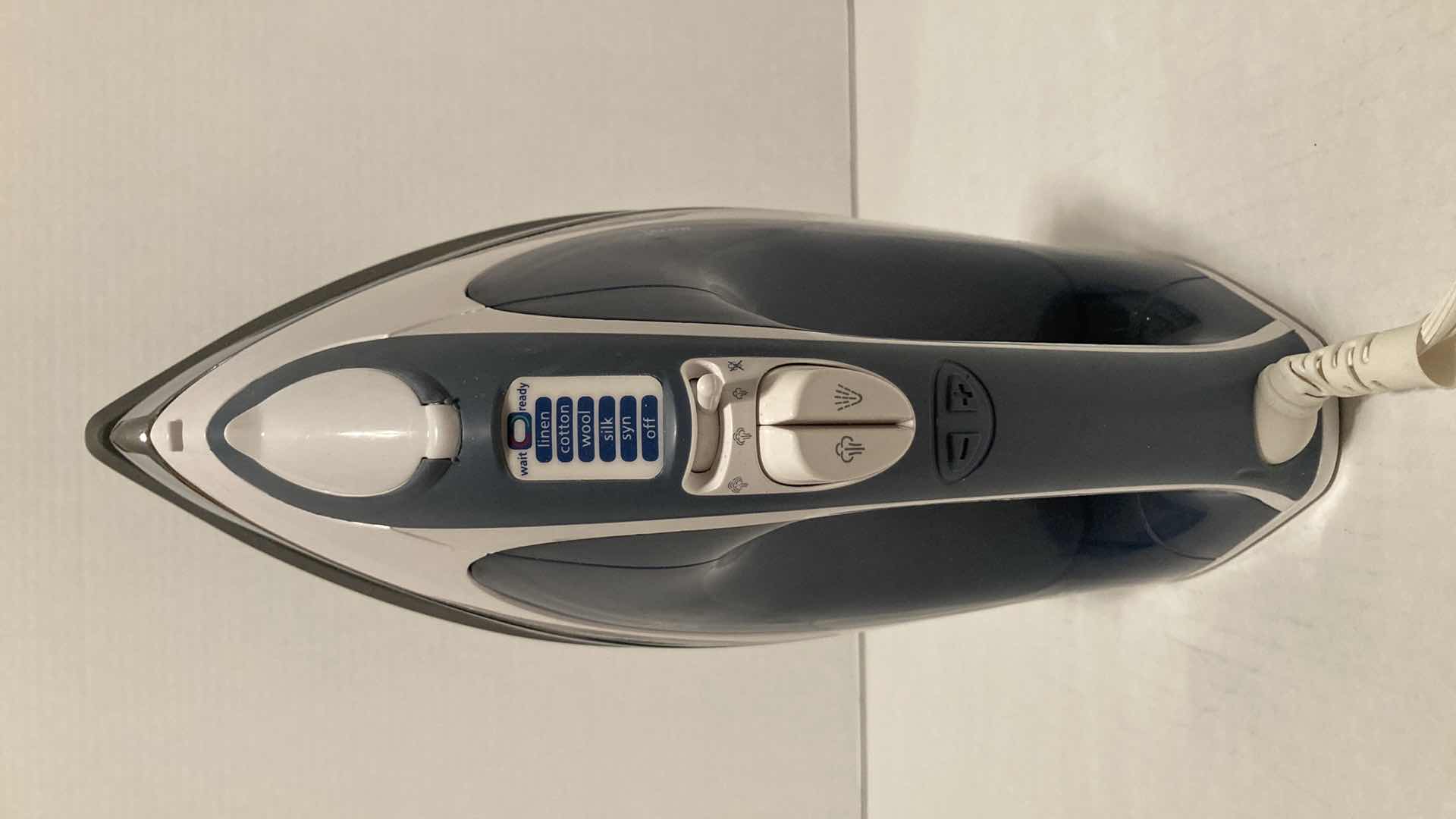 Photo 1 of SUNBEAM MICRO GLIDE IRON