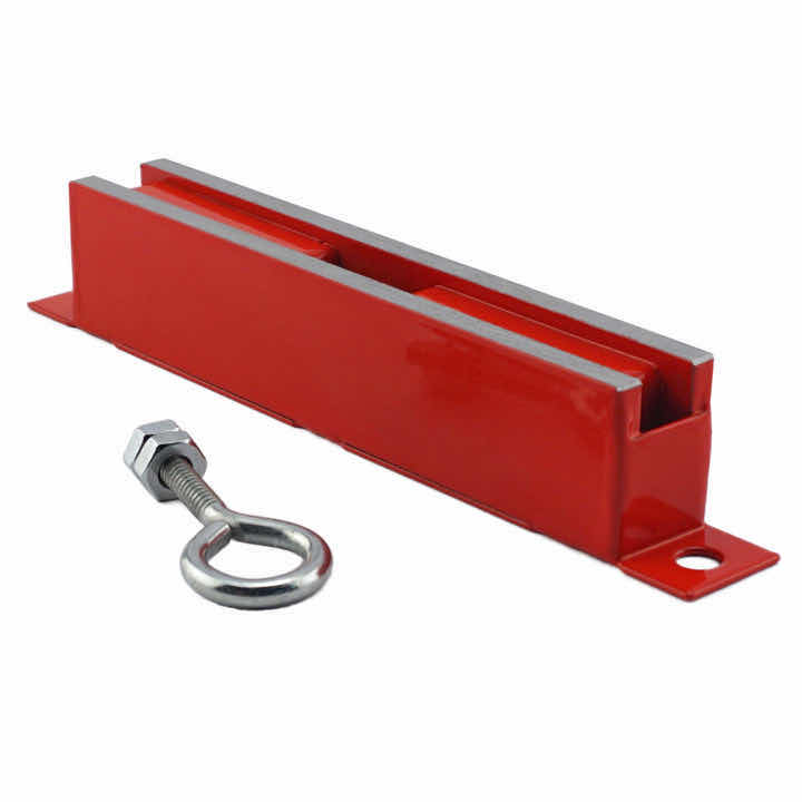 Photo 1 of MASTER MAGNETICS 6” LATCH MAGNET W MOUNTING HOLES HOLDS 100 POUNDS (4)