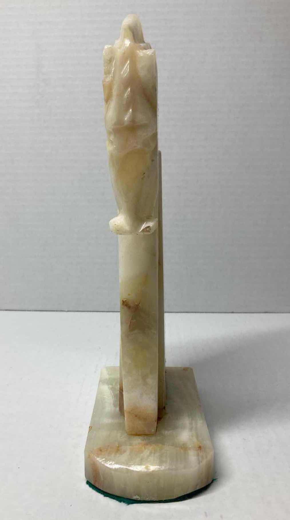 Photo 1 of HAND CARVED ONYX STONE HORSE HEAD BOOKEND H11.5”