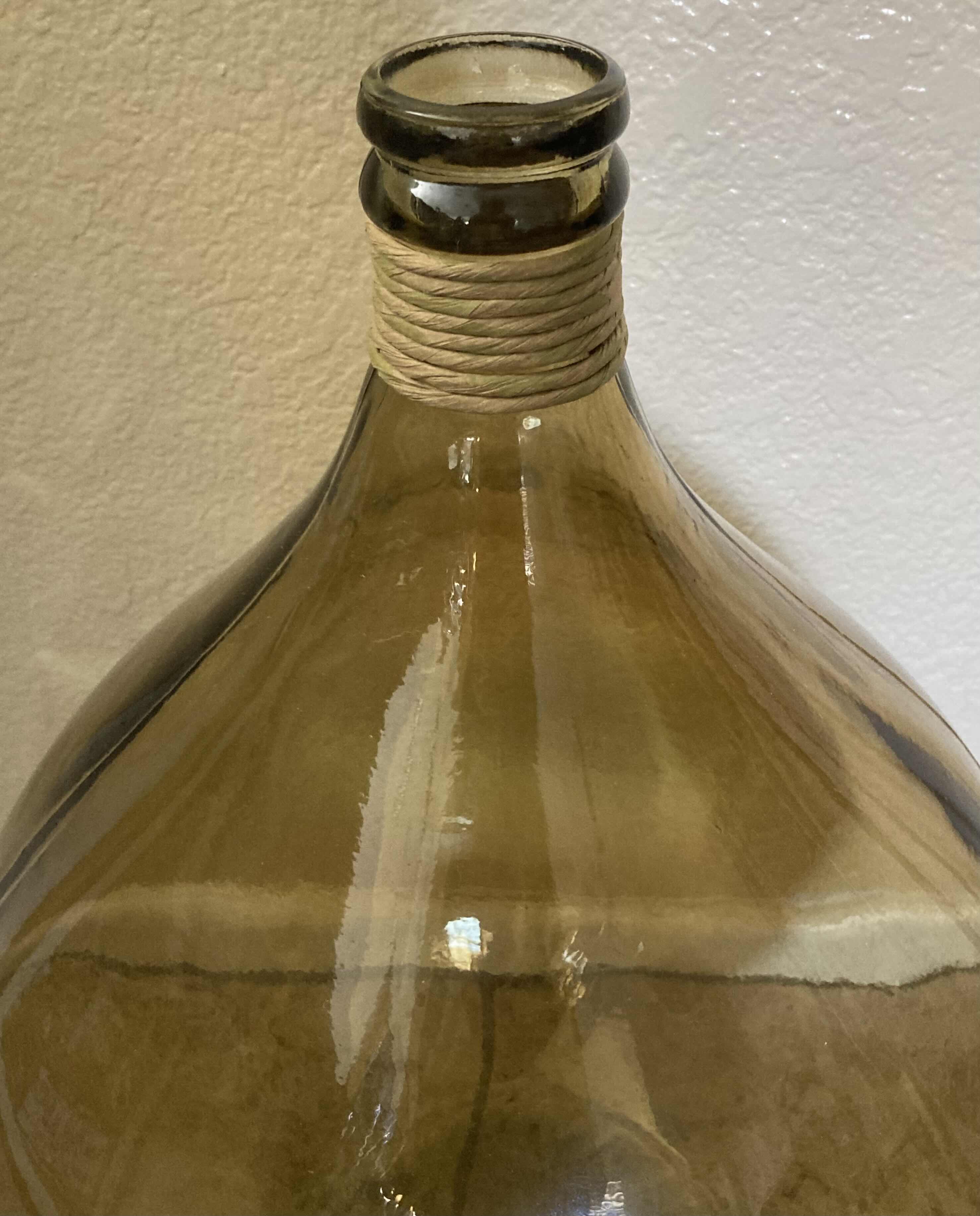 Photo 1 of VIDRIOS SAN MIGUEL HAND BLOWN FLOOR BOTTLE VASE H24”