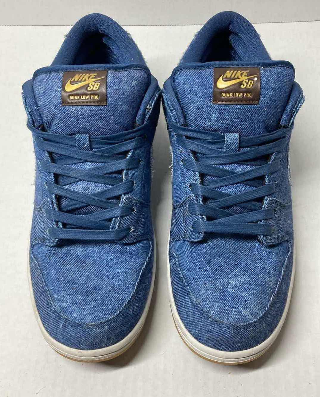 Photo 1 of NIKE SB DUNK LOW PRO DENIM SHOES MEN’S SIZE 12