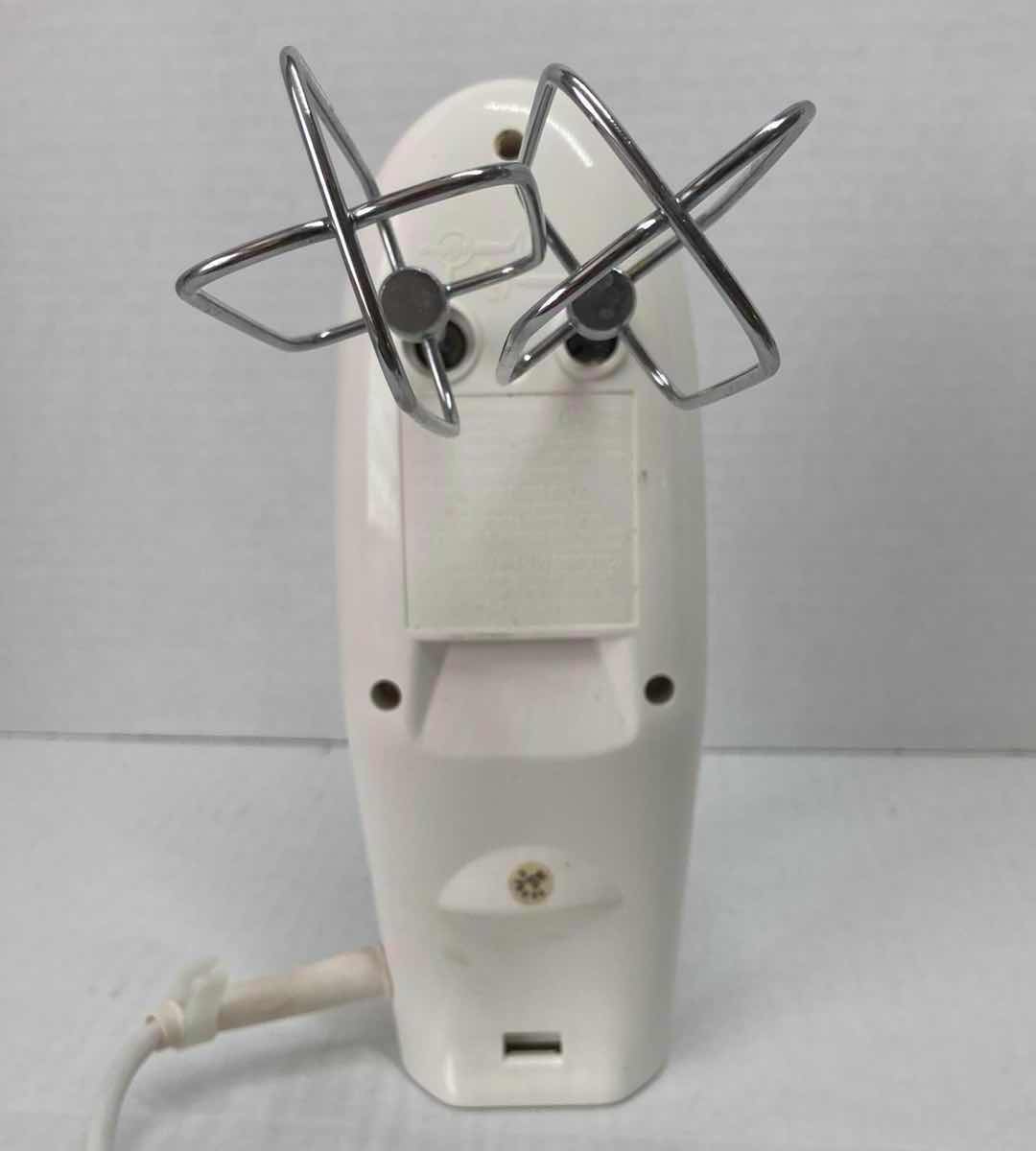Photo 1 of HAMILTON BEACH HAND MIXER MODEL 62660
