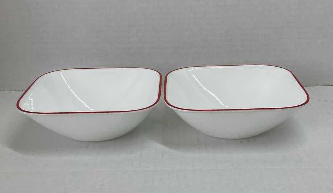 Photo 1 of CORELLE SPLENDOR SQUARE DINNERWARE 4PC SET