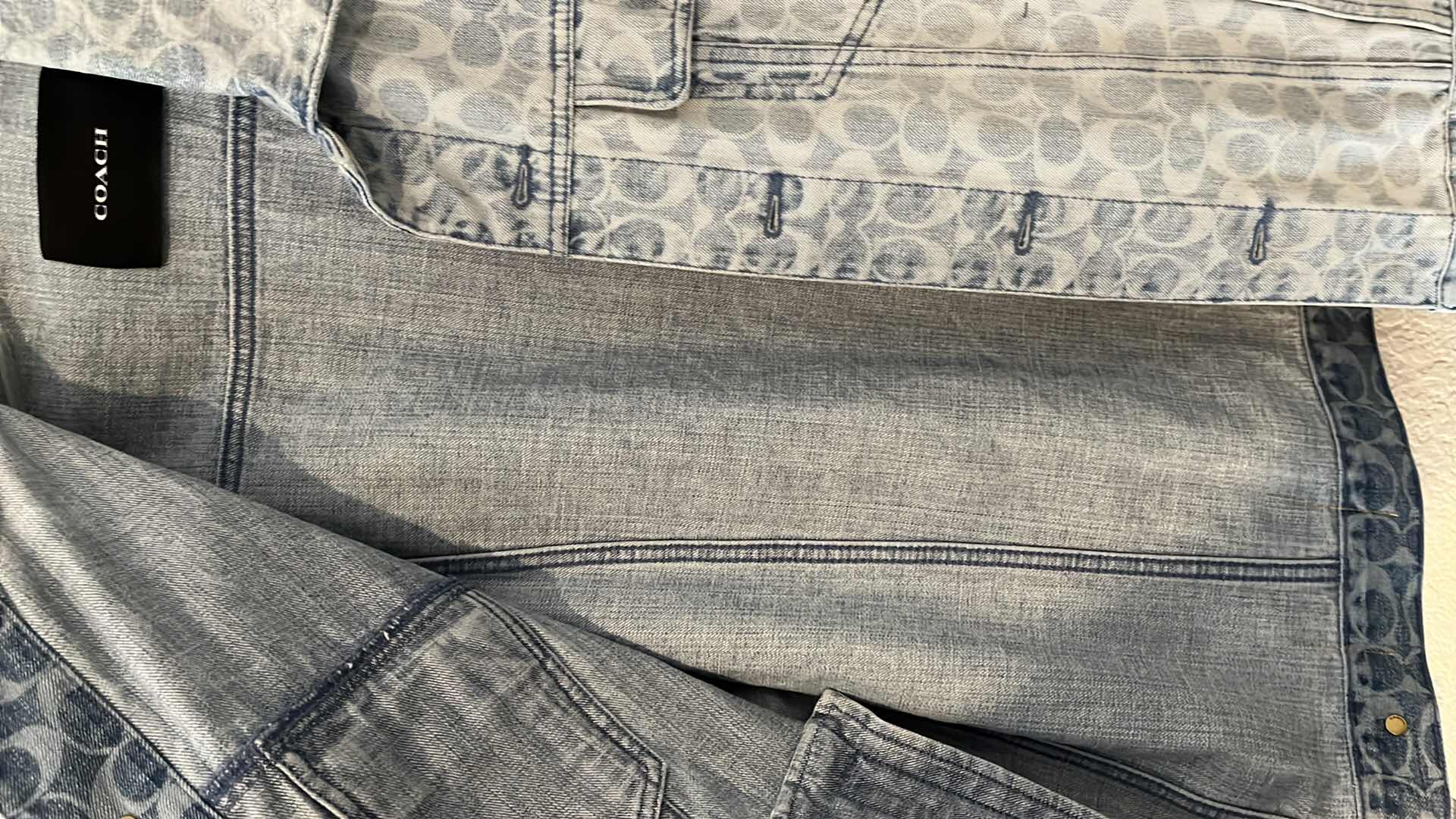 Photo 1 of COACH WASHED DENIM JACKET MENS LG